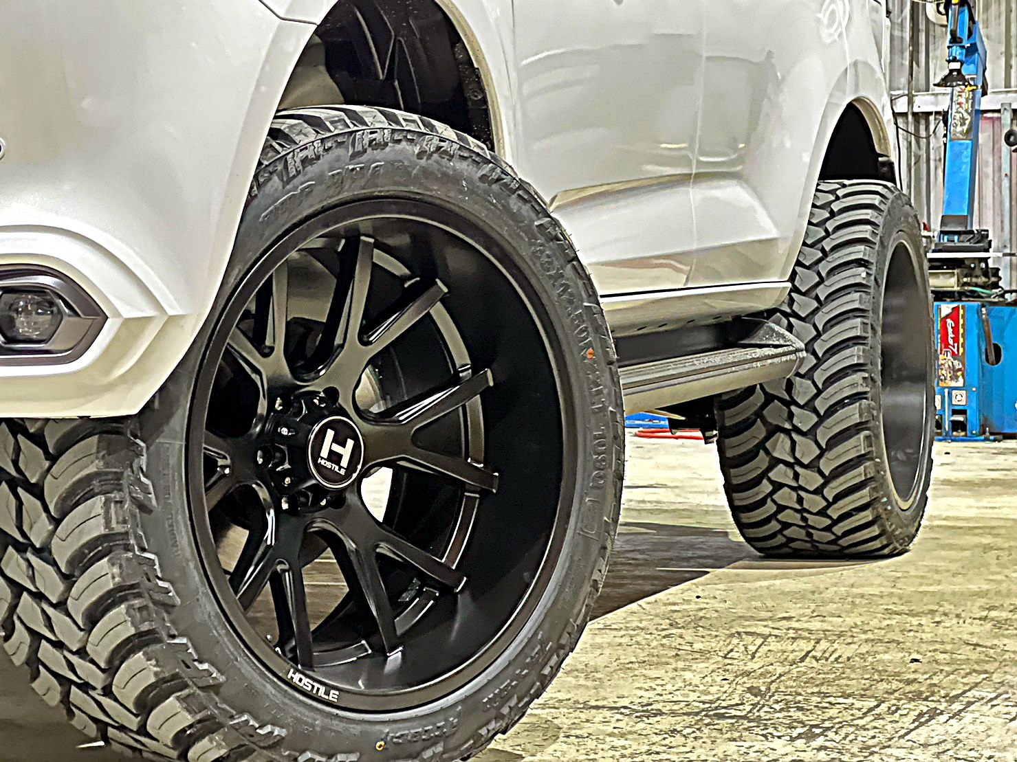 ล้อแท้ HOSTILE H113 ขอบ22 ใส่ MU-X แต่งเมกา