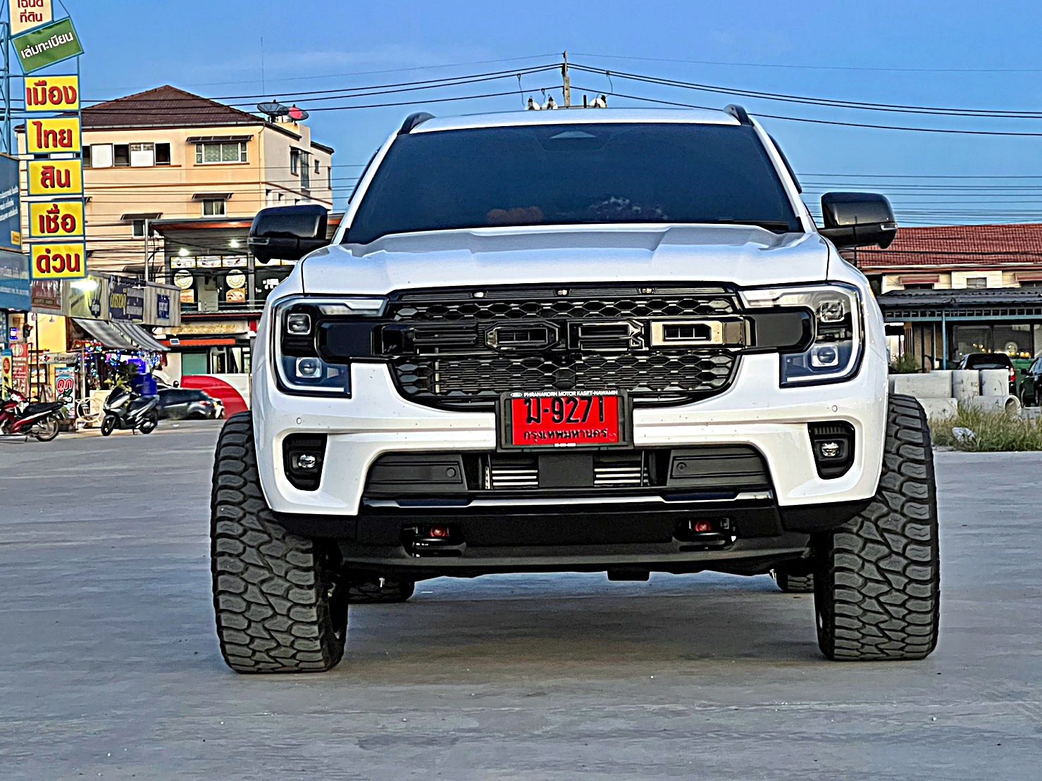 FORD EVEREST NEXTGEN ล้อแท้ HOSTILE H120 ขอบ22 ที่ STEP9