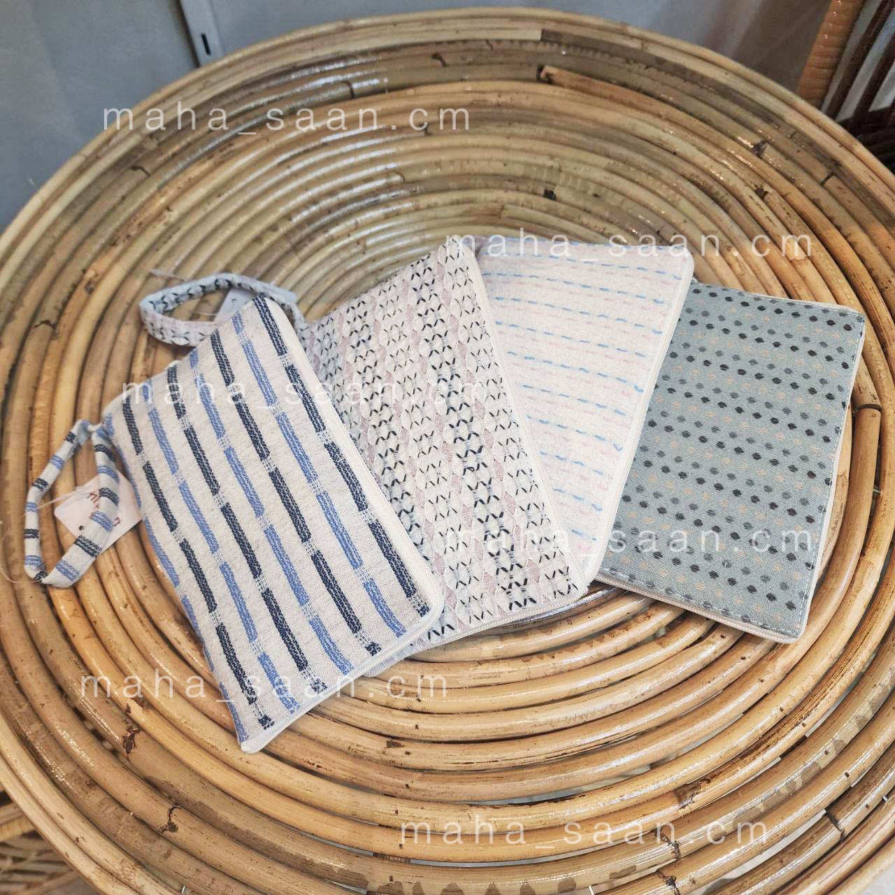 กระเป๋าผ้าพับได้ ใช้ช้อปปิ้ง พกพาสะดวก คละแบบ สั่งผลิตติดแบรนด์ลูกค้าได้ 💝