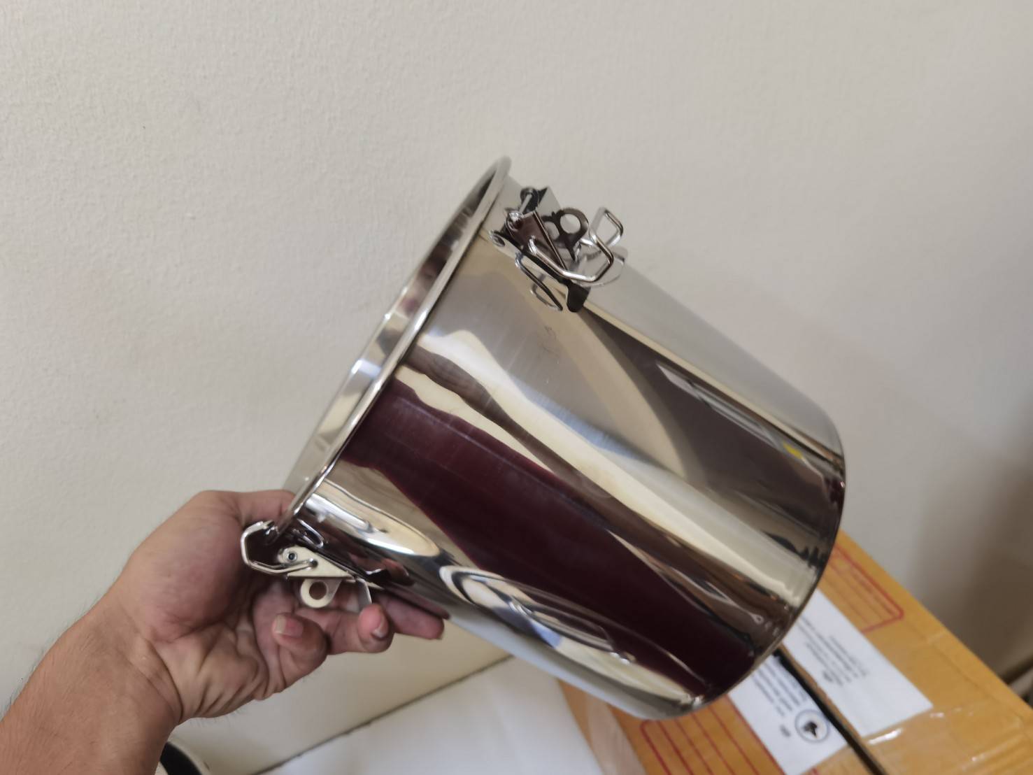 หม้อ-ถังสแตนเลสพร้อมฝาปิดมีหูหิ้ว มีให้เลือกหลายขนาด ใหญ่สุด 118ลิตร G1steel tank-304