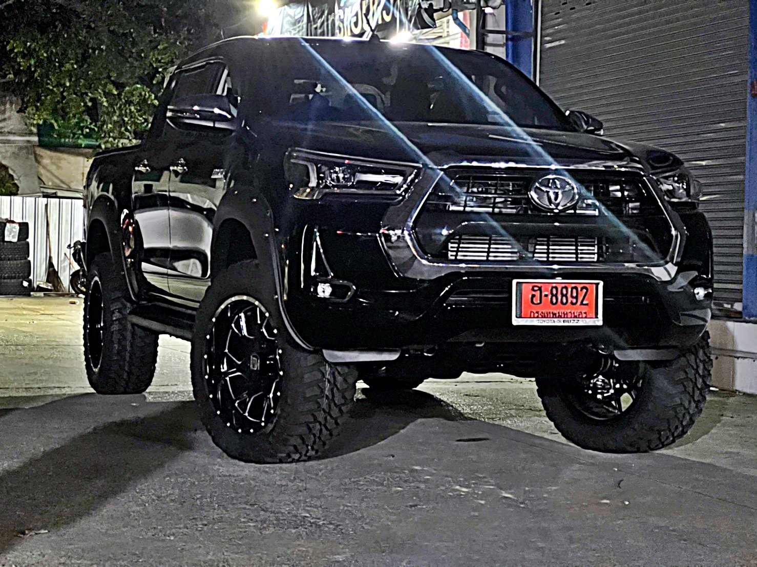 REVO_ทรงเมกา ยกแบบโช๊คเดิม