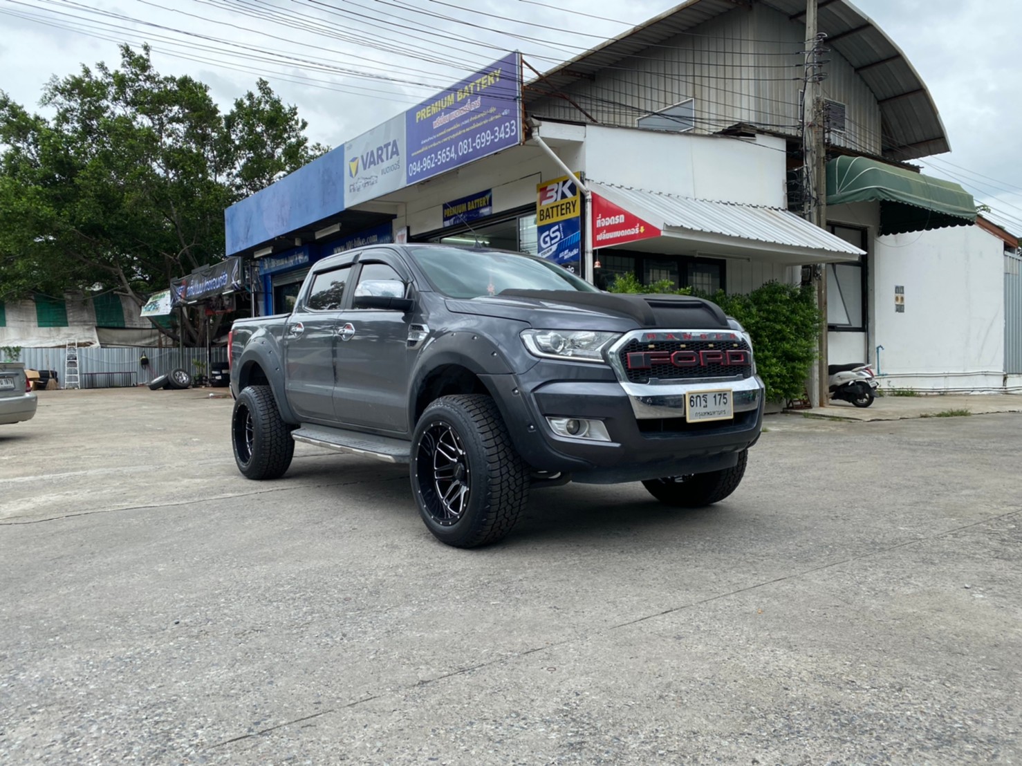 FORD ทรงเมกา ล้อเทพลึกสุดตาราง