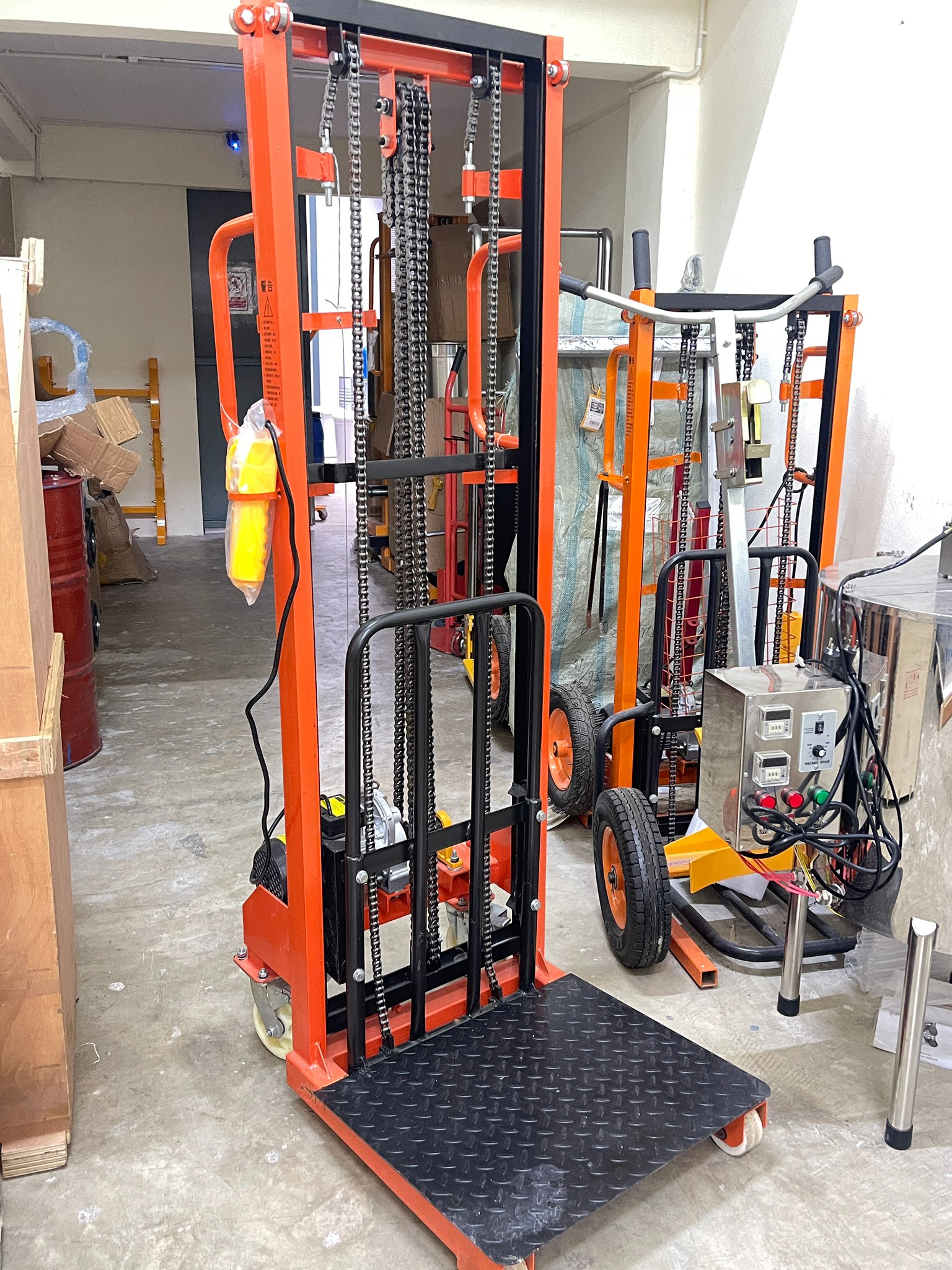 🌈รถเข็นยกของไฟฟ้า เข็นง่ายสะดวก ยกของได้สูงถึง 200 กิโลกรัม ปรับขึ้นลงด้วยระบบไฟฟ้า 1800w Electric Stacker DD1