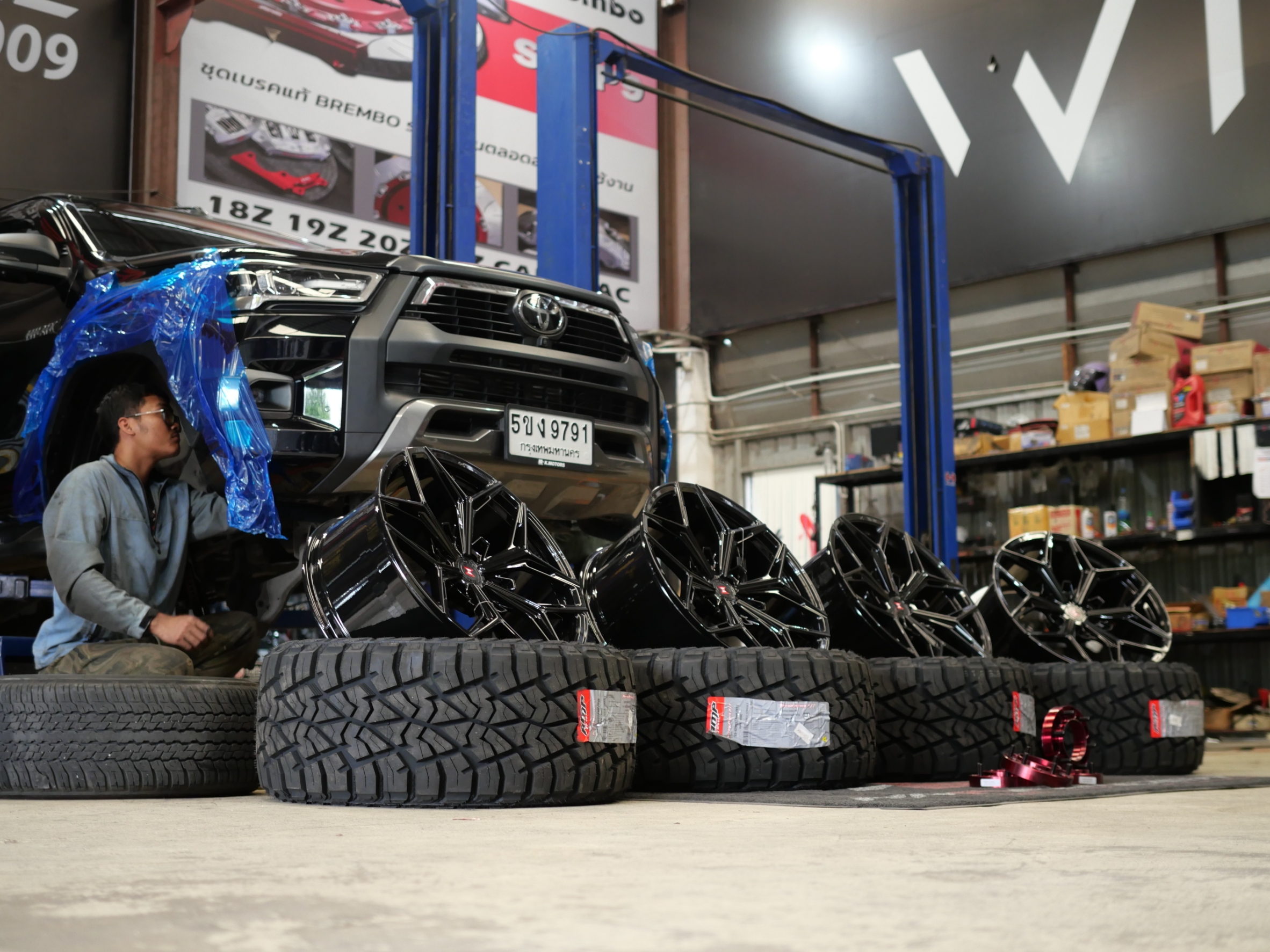 Toyota revo ล้อEnso Forged 22" อยากได้หล่อๆแบบนี้ต้องที่Step9!!!