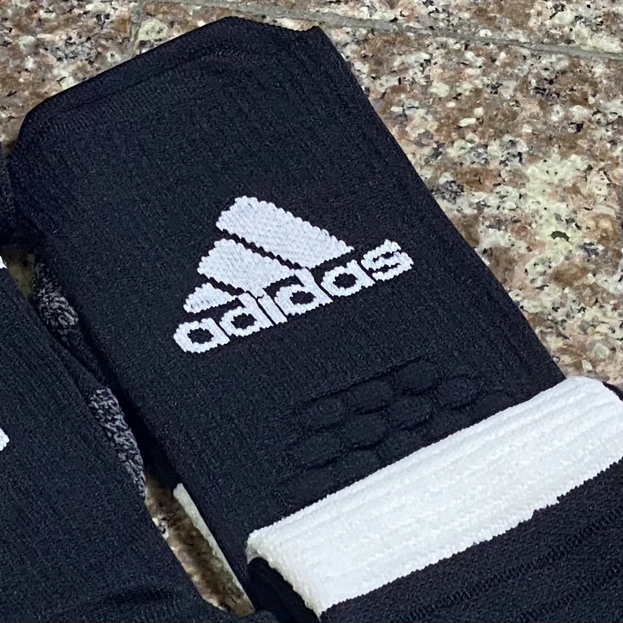 ถุงเท้าวิ่ง Adidas X UB22 Running Crew Socks ‘Black’ (S,M)