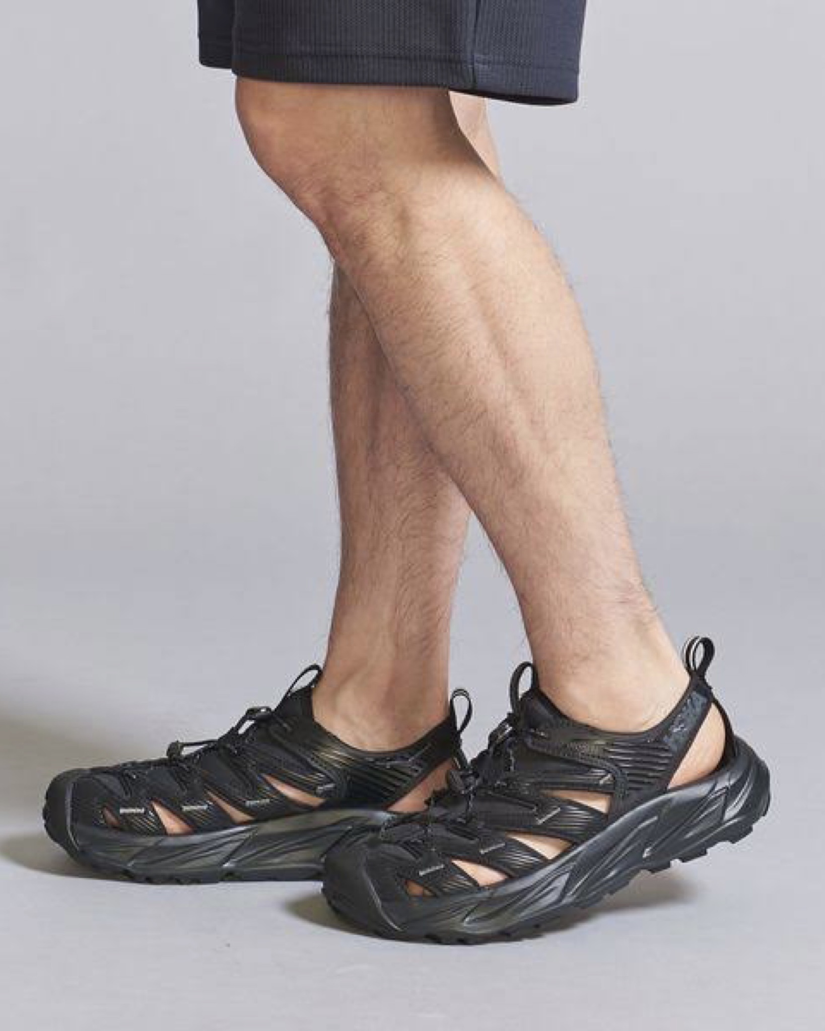 รองเท้า HOKA Hopara ‘TripleBlack‘ (W7.5/8US)