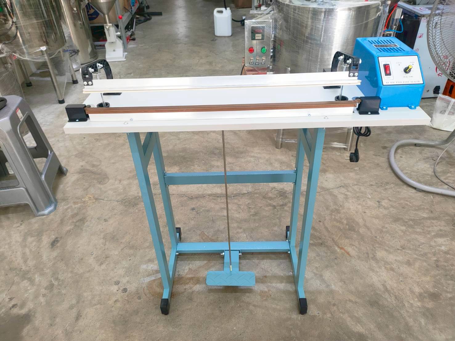 🌈เครื่องเครื่องซีลเท้าเหยียบ ซีลปากถุง ปิดปากถุง SF-400/SF-600