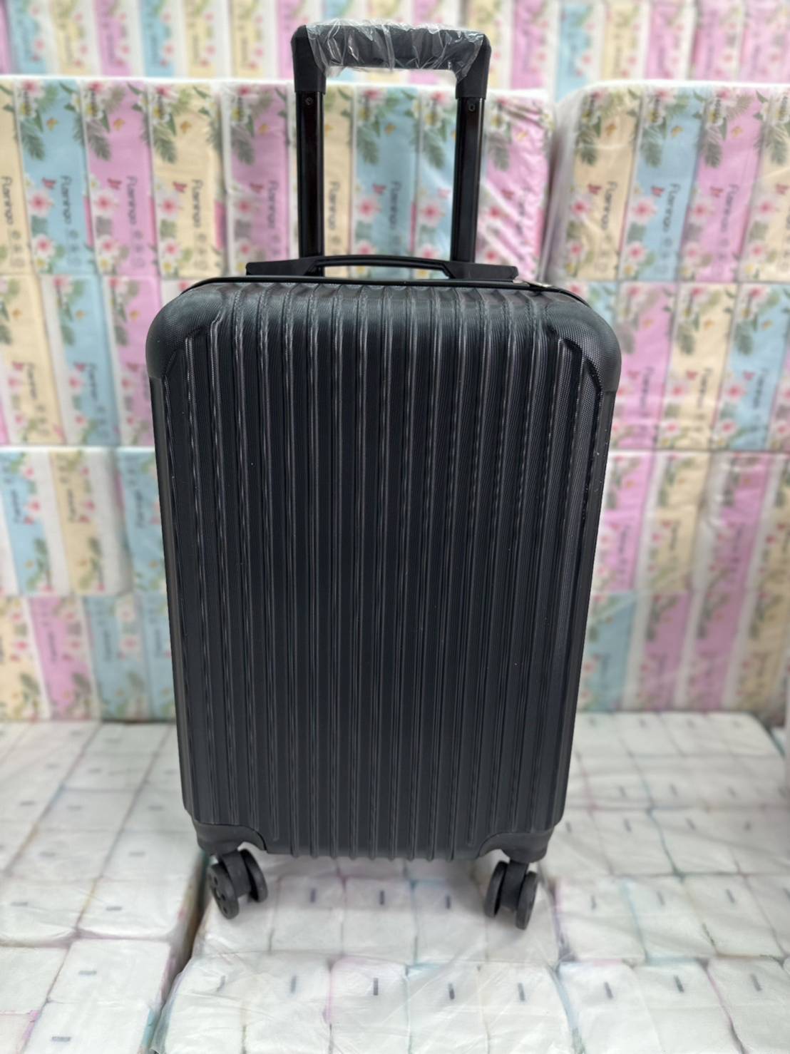 กระเป๋าเดินทาง20นิ้ว ลายตรง