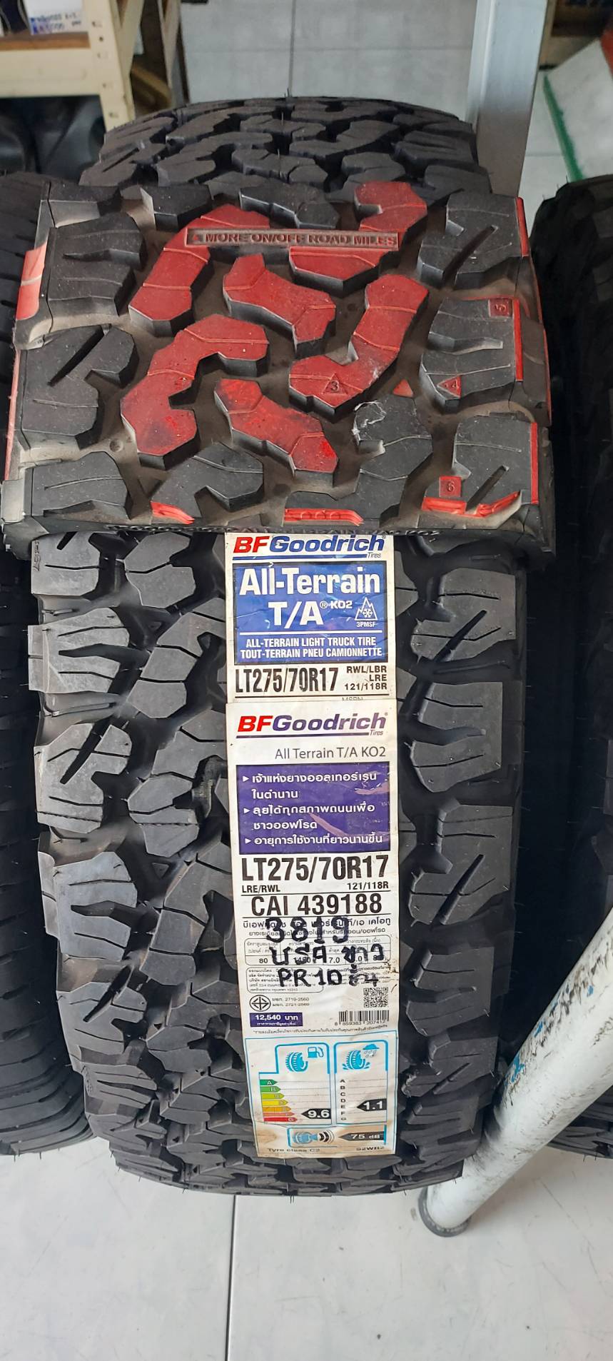 BF GOODRICH KO2 275/70-17 USA ปี19 เส้น 7500 เท่านั้น มี4เส้น