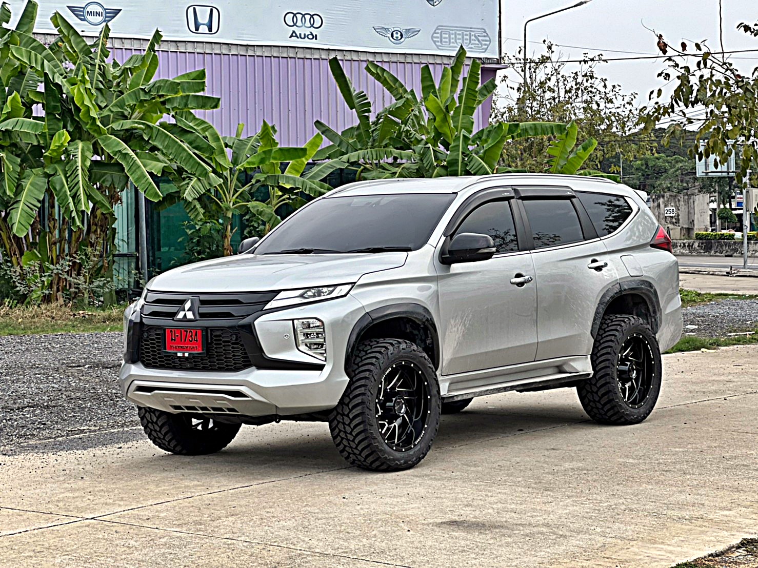 PAJERO ทรงเมกา ของพี่ปู_มลิกา_นักวอลเล่ย์_ทีมชาติไทย