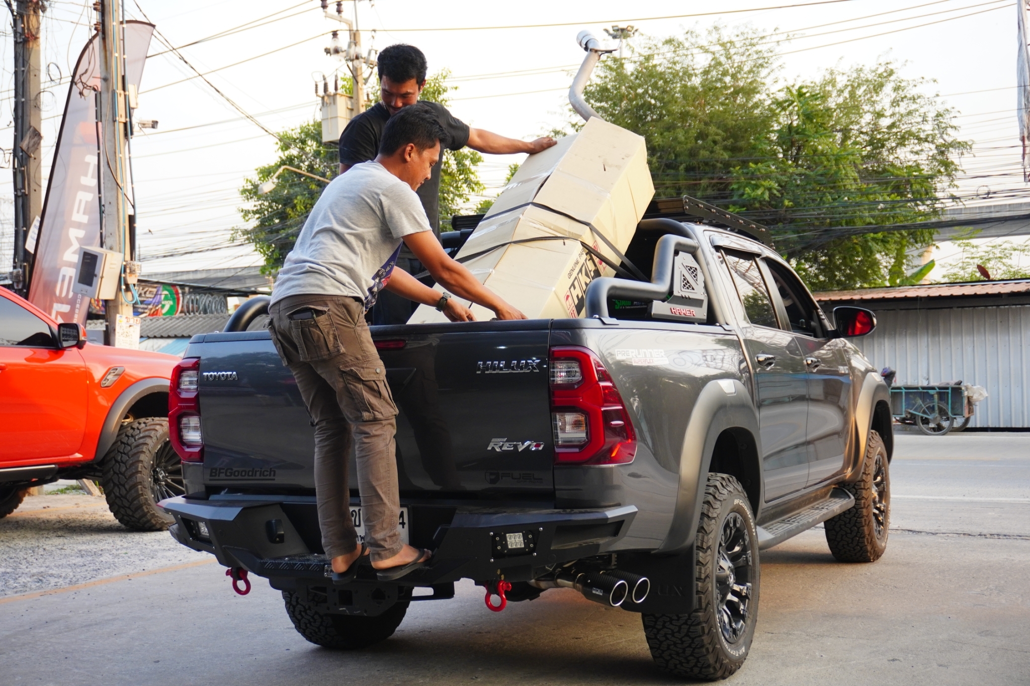 ท่อ HKS จากญี่ปุ่น Side muffler Twin Crb 𝙃𝙆𝙎 𝙇𝙀𝙂𝘼𝙈𝘼𝙓 TOYOTA REVO