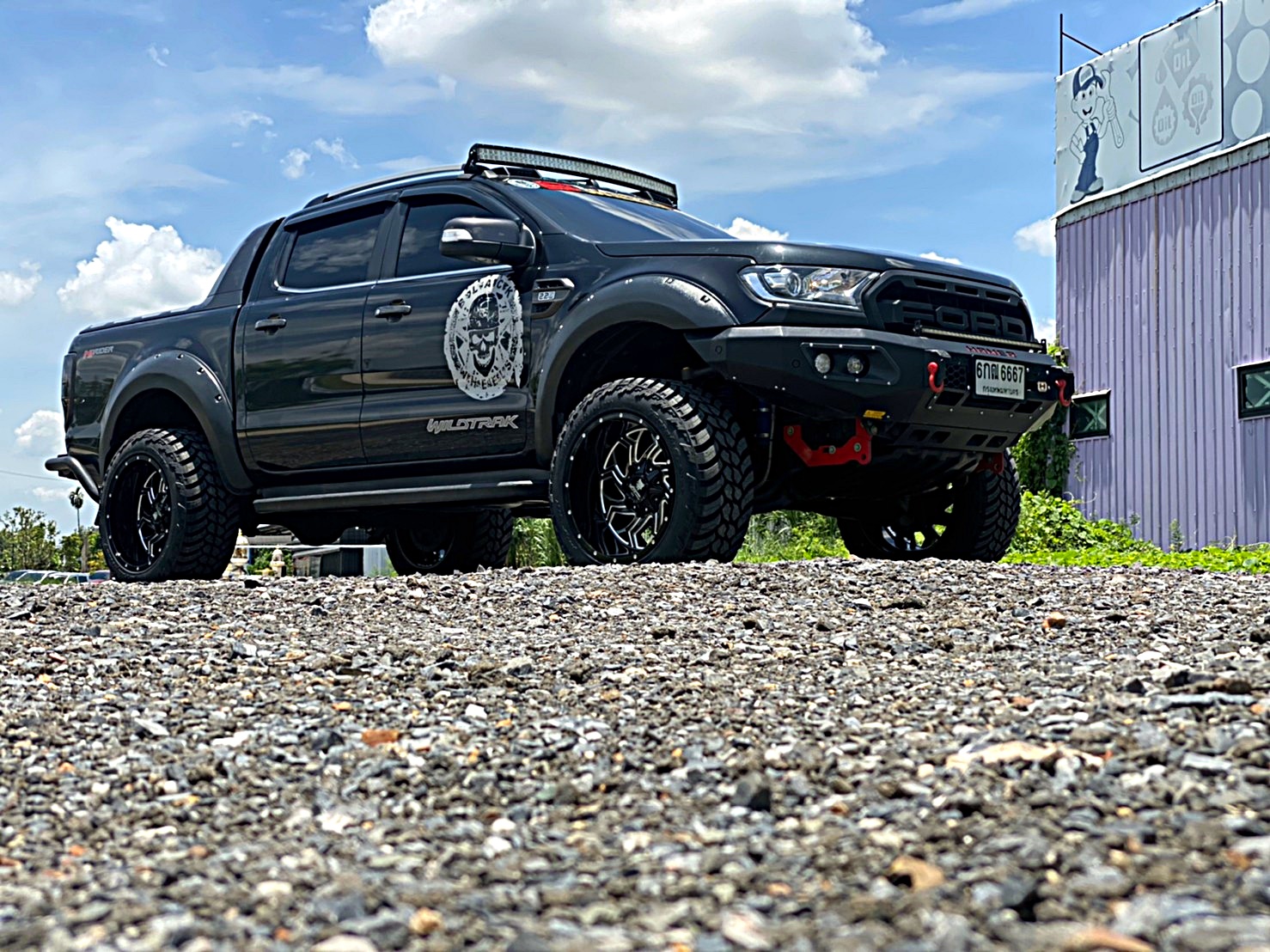 FORD WILDTRACK ทรงเมกา