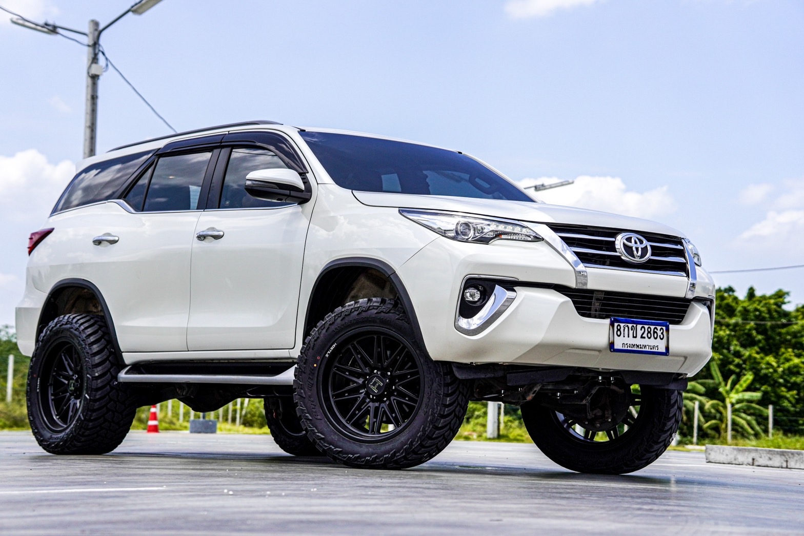 TOYOTA FORTUNER ทรงเมกา จองคิวมาจากหัวหิน