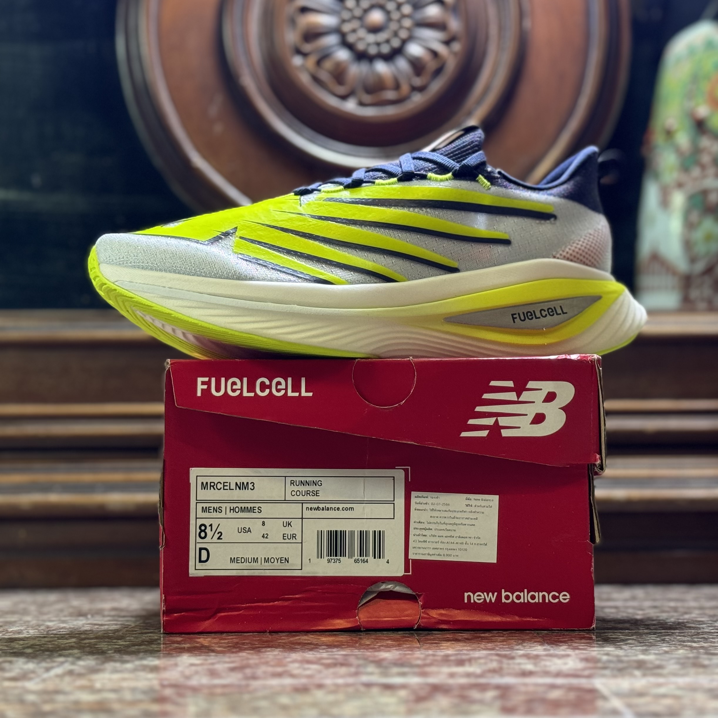 รองเท้าวิ่ง New Balance X TCS NYC FuelCell SuperComp Elite V3 (M8.5US)
