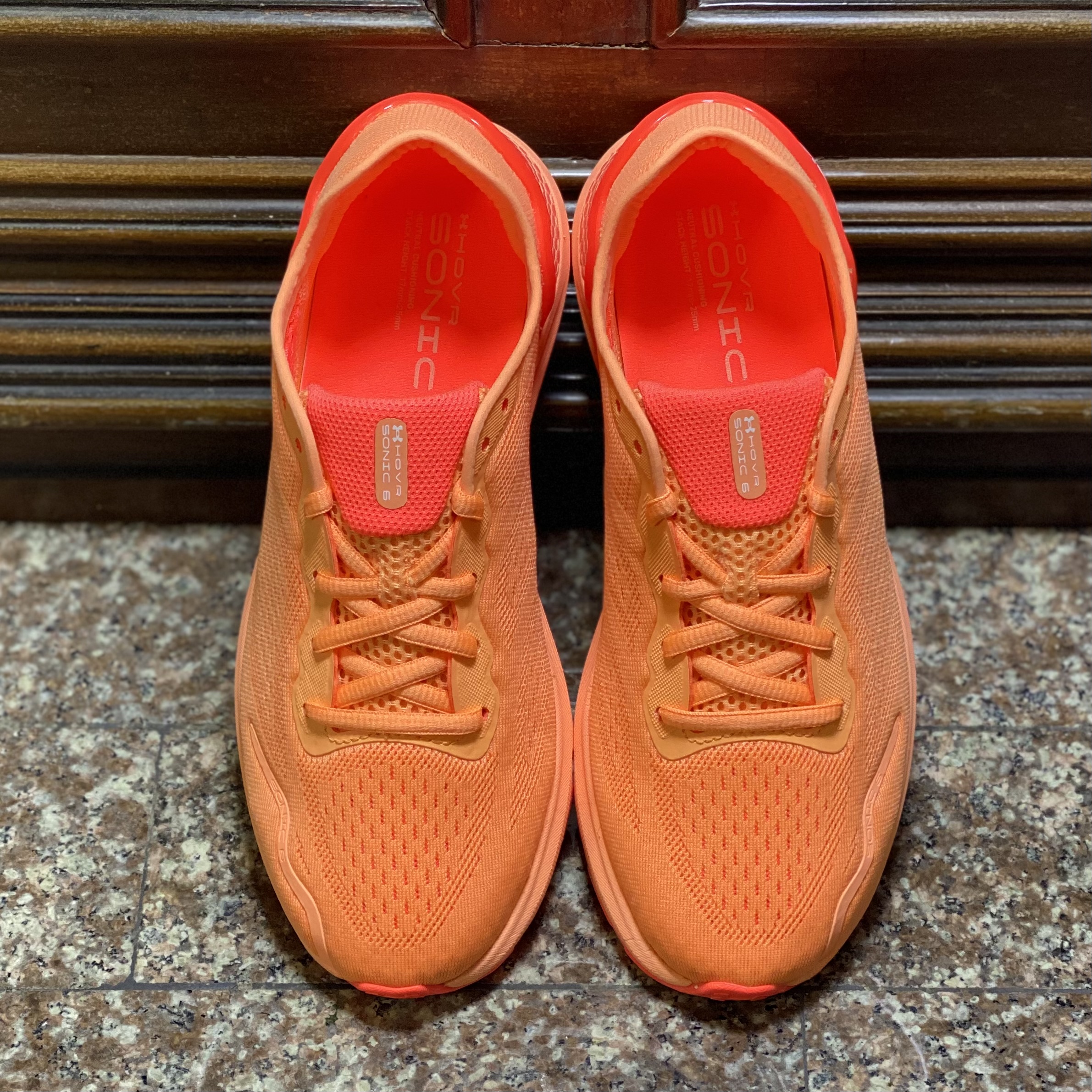รองเท้าวิ่ง Under Armour HOVR Sonic 6 ’Orange’ Women (W8/8.5/9.5US)