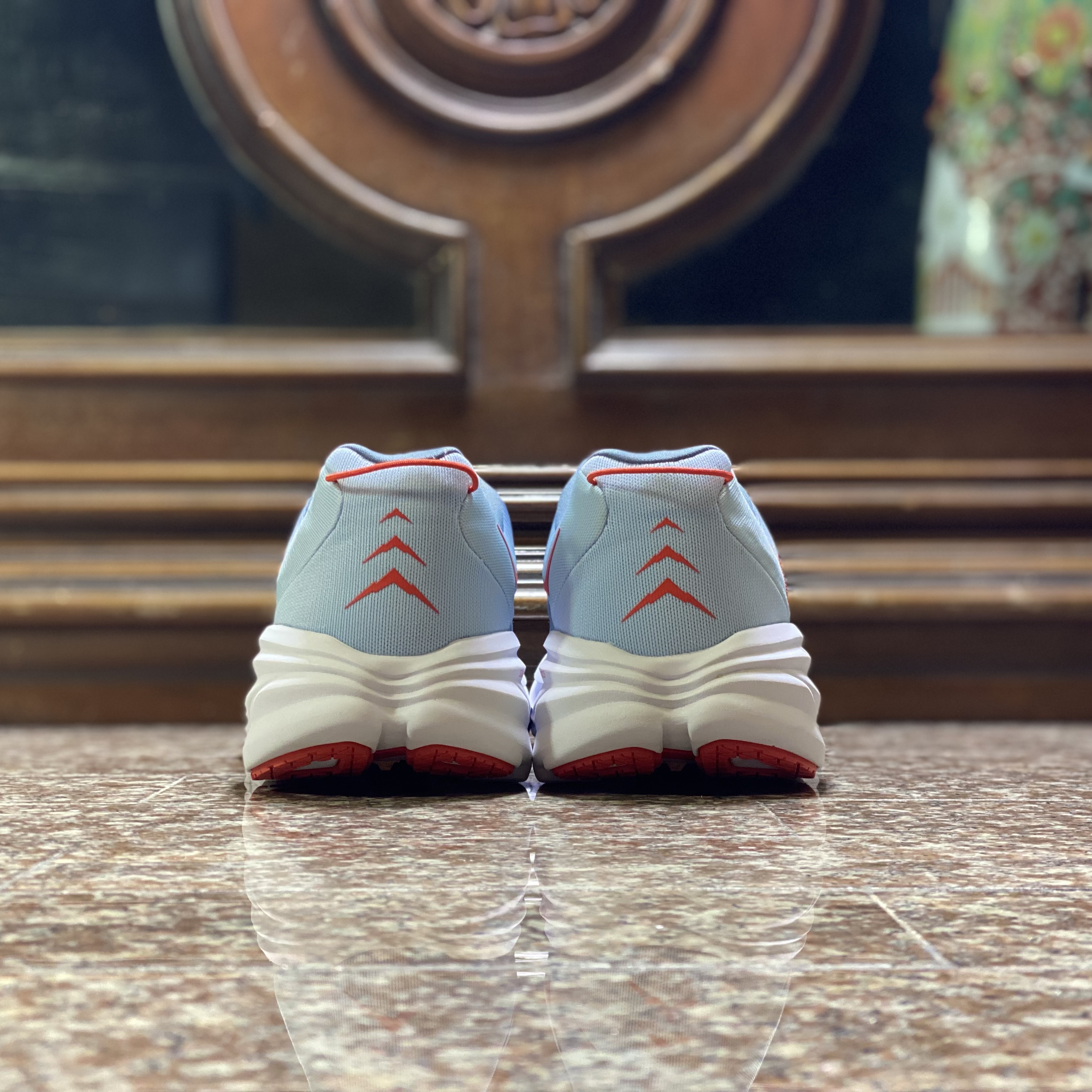 รองเท้าวิ่ง HOKA Rincon 3 ‘Mountain Spring’ (M11.5US)