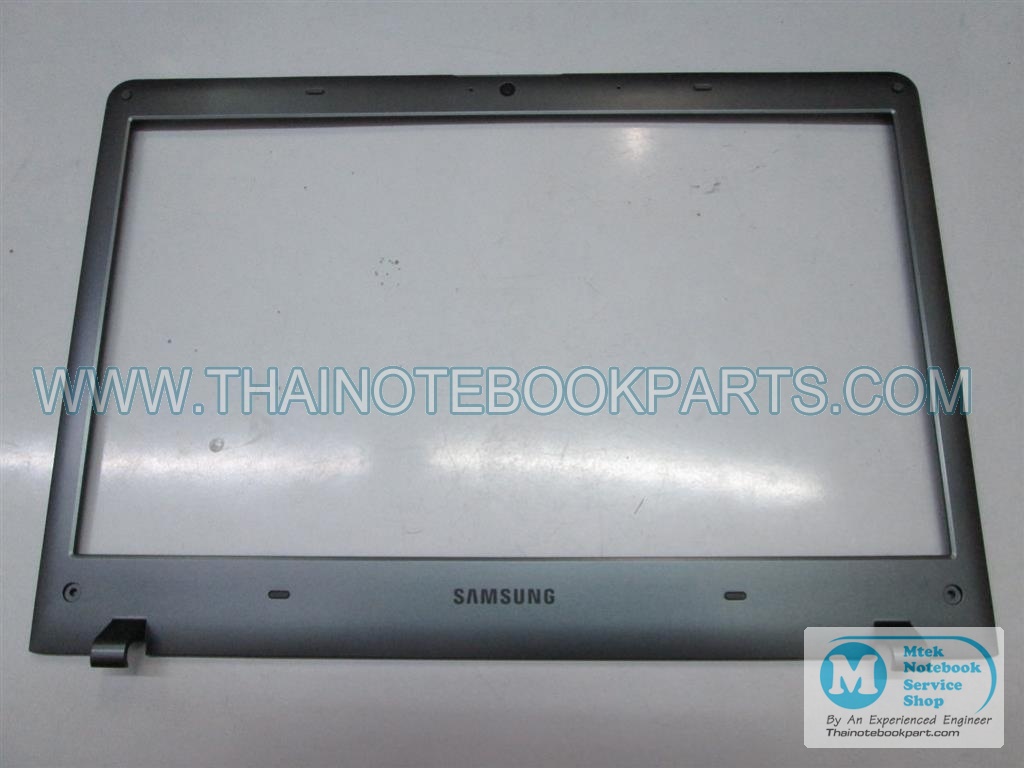 MT05630 กรอบจอโน้ตบุ๊ค Samsung NP350V - FA0RV000B00-1, AP0RV000610H Notebook LCD Front Bezel (มือสอง) 2