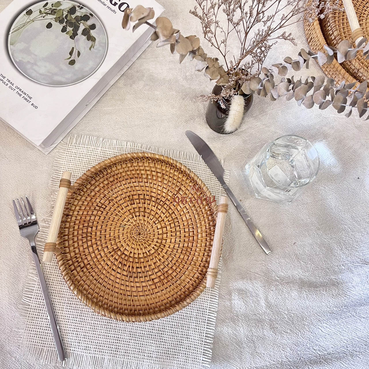 ถาดหวาย กระจาดสานหวาย ทรงกลม มีหูหิ้ว rattan tray🤎