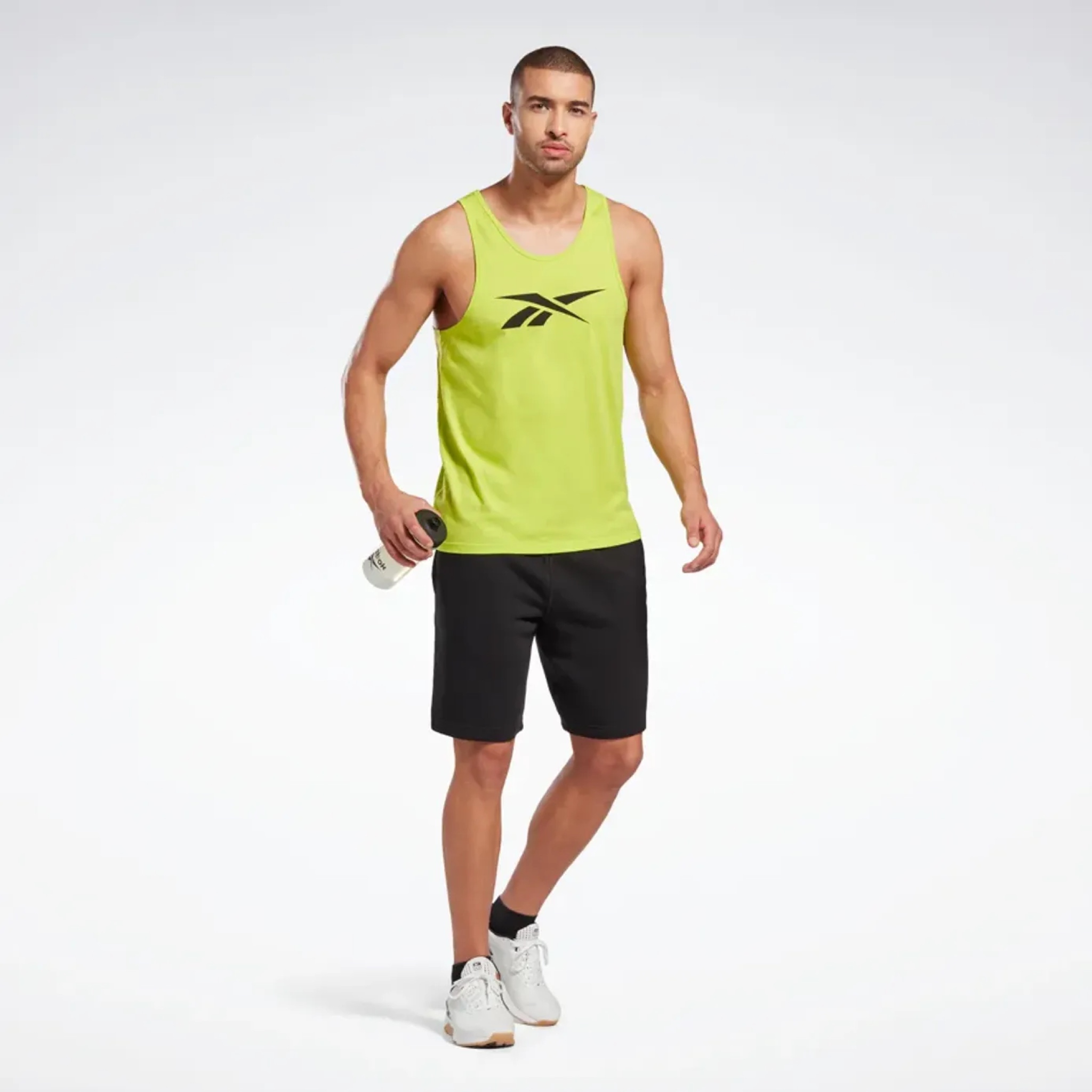 เสื้อวิ่ง Reebok Graphic Series Vector Running Singlet (M,L)