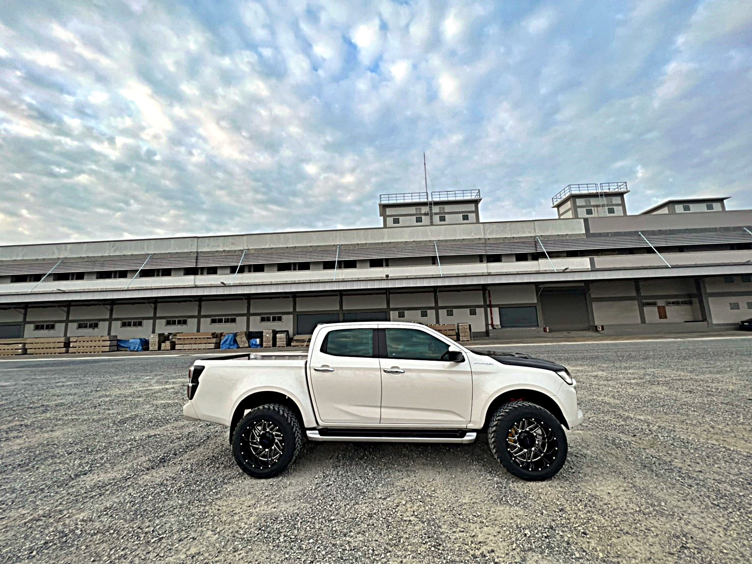 #จากตัวเตี้ยรถซิ่งสู่ตัวสูงทรงเมกา ที่ step9