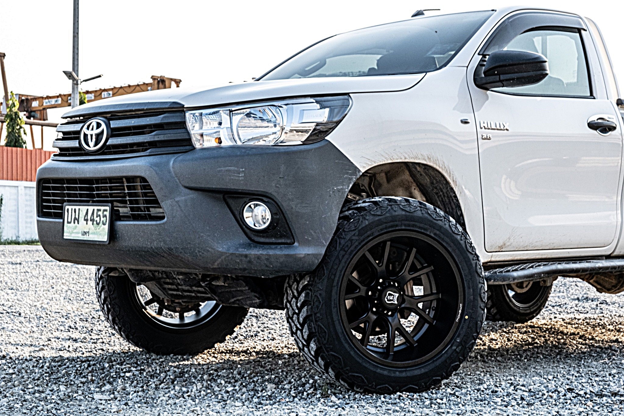 REVO หัวเดียว จองคิวจากแพร่ ทำทรงเมกาที่ STEP9