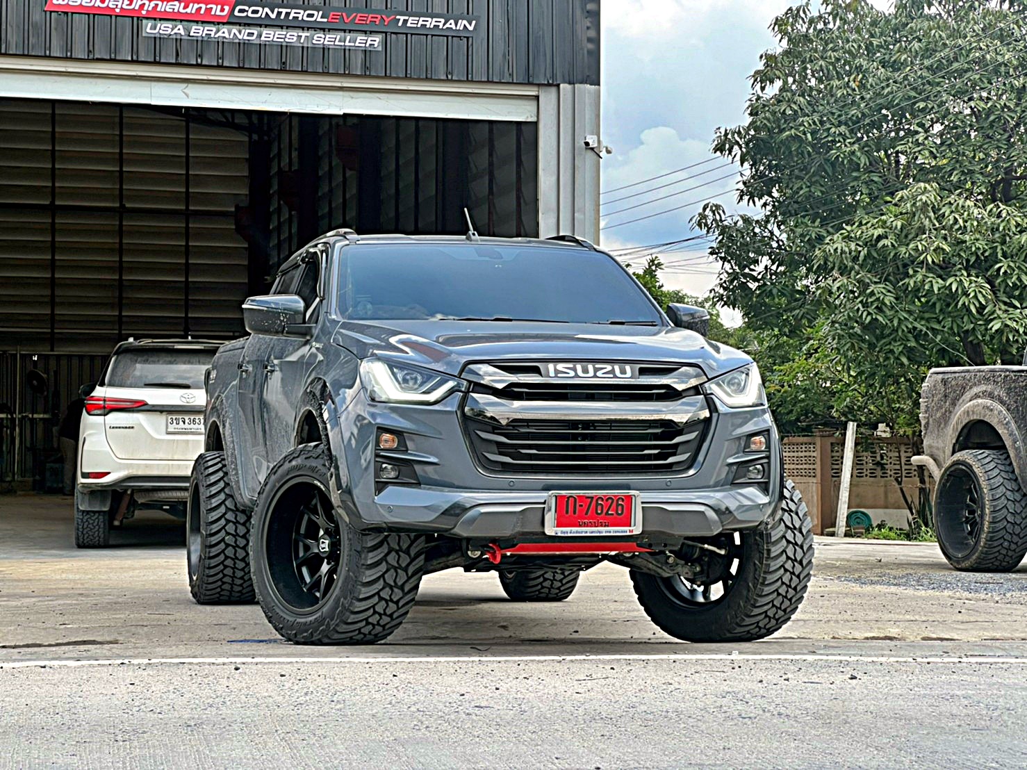 D_MAX_ทะเบียนนครปฐม ทำทรงเมกาที่ STEP9