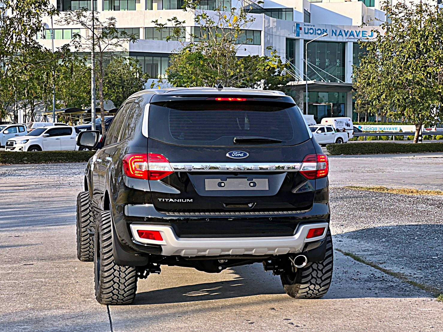 FORD_EVEREST_ทรงเมกา_ลพบุรี