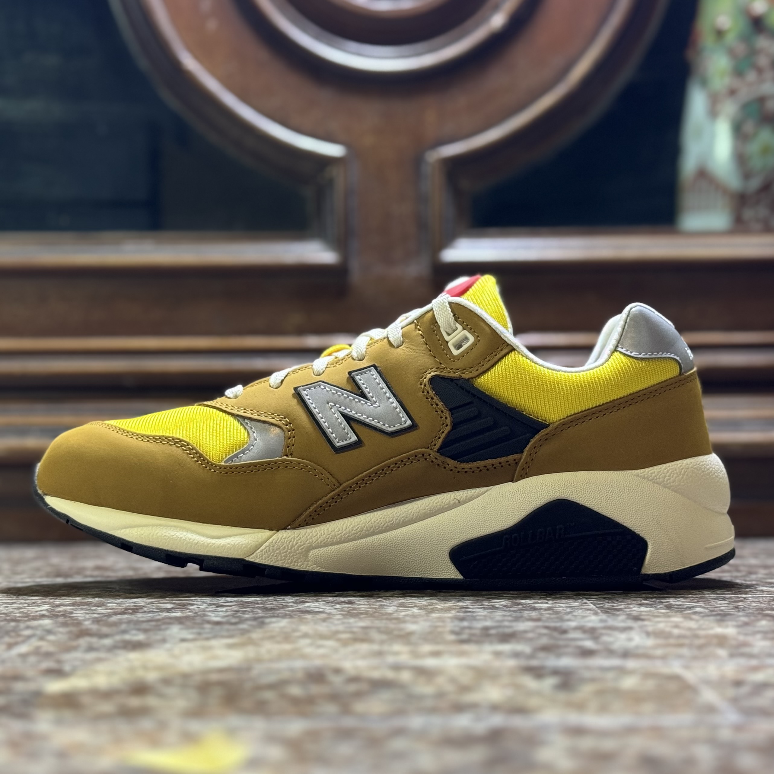 รองเท้า New Balance 580 ‘Real Mad Brown’ (M10.5US)