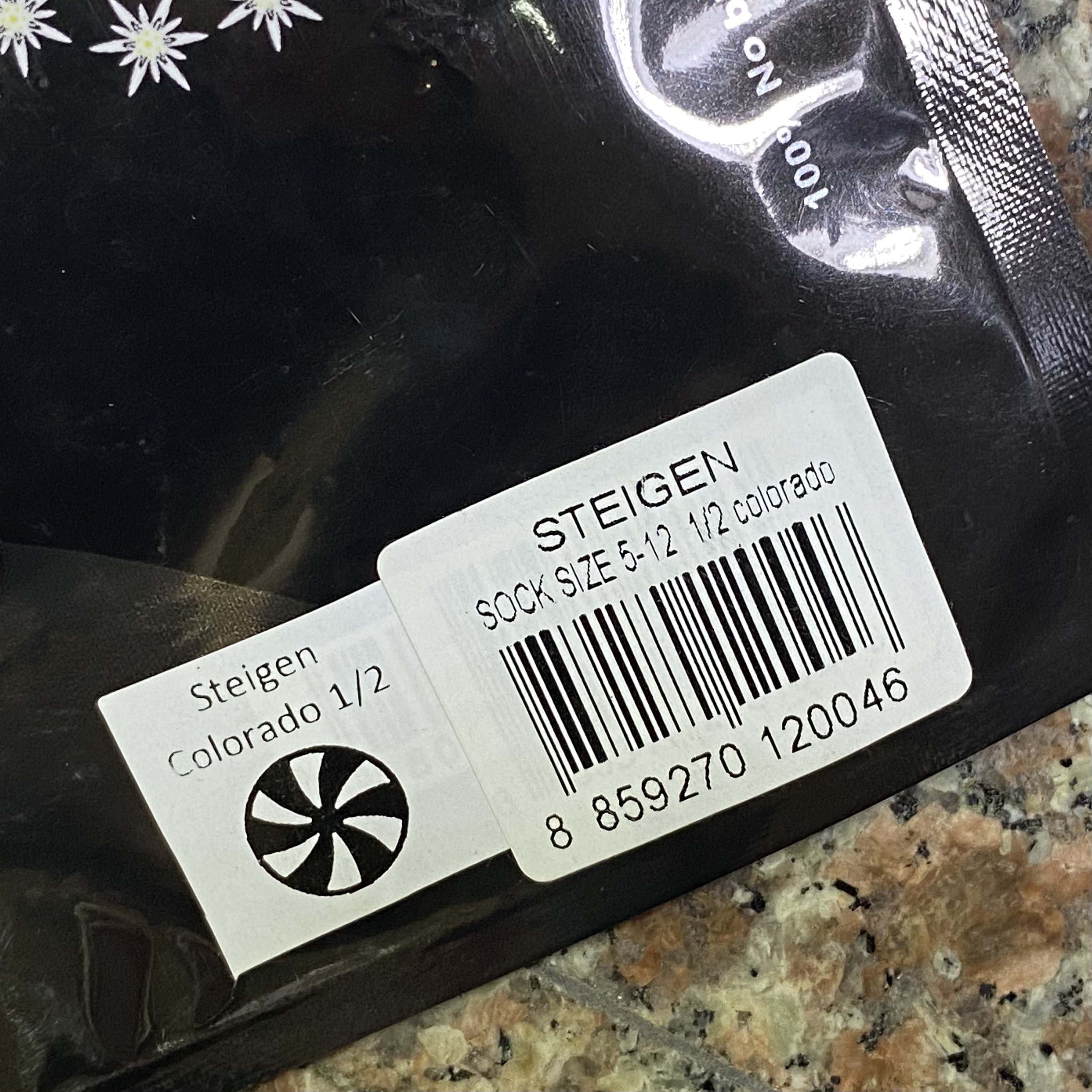 ถุงเท้าวิ่ง Steigen Performance 1/2 Running Socks ‘LIMITED’