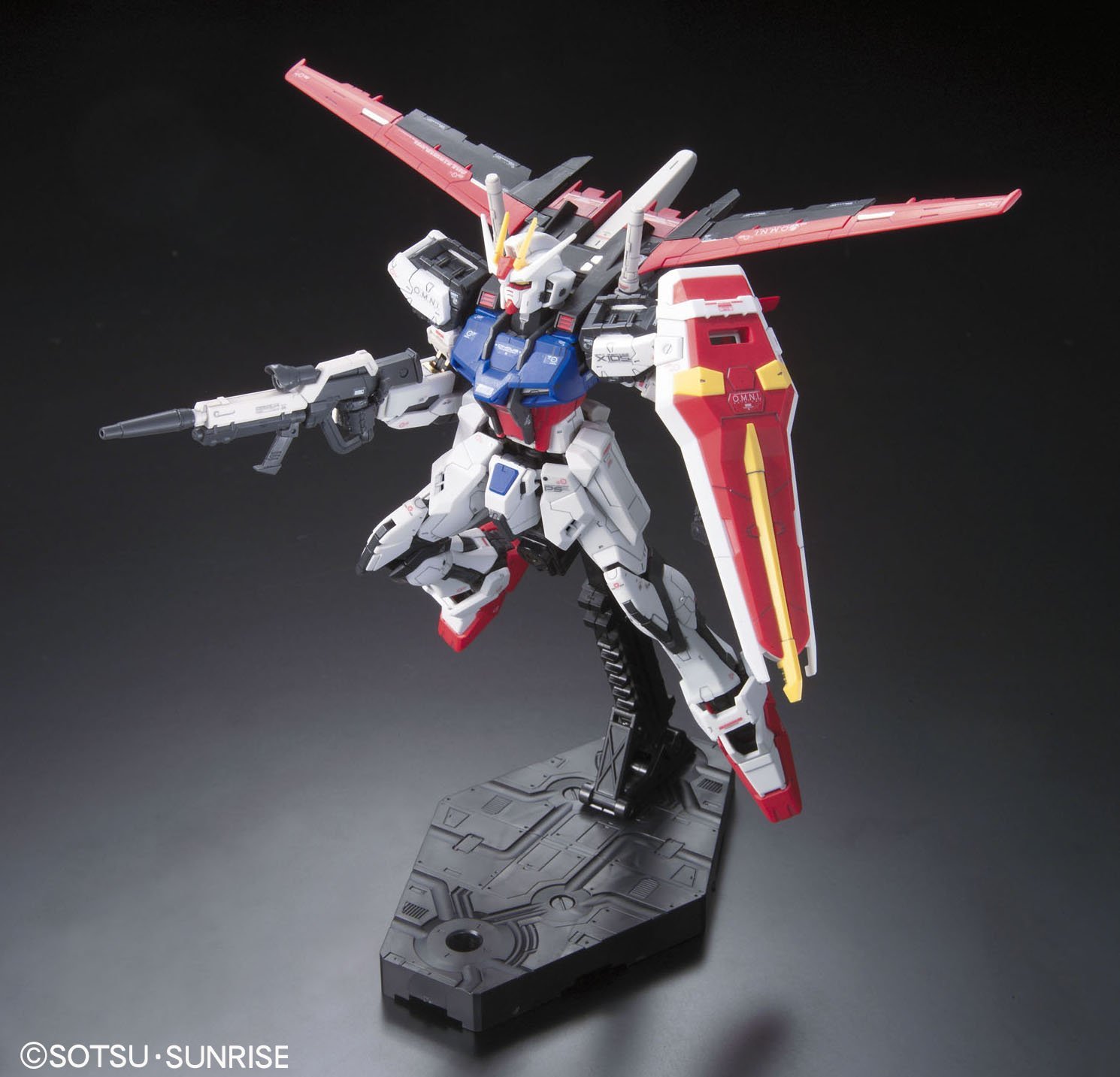 GAT-X105 Aile Strike Gundam (RG) (Gundam Model Kits)