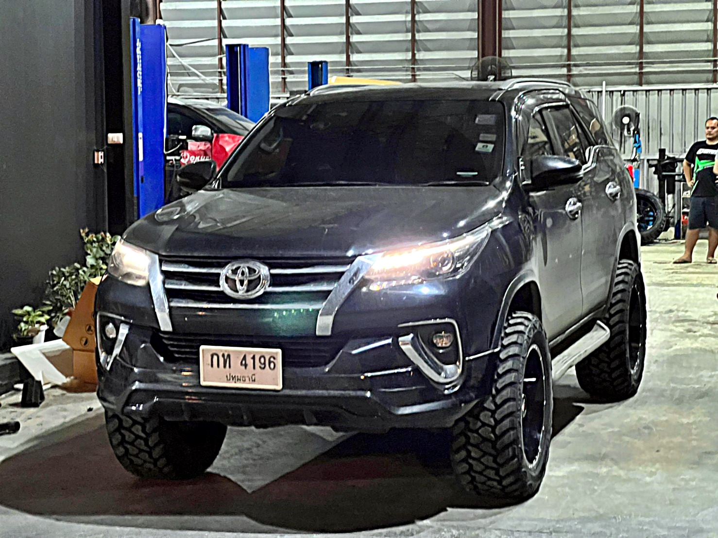 TOYOTA_FORTUNER_จองคิวมาจากปทุมธานี ทำทรงเมกาที่ STEP9