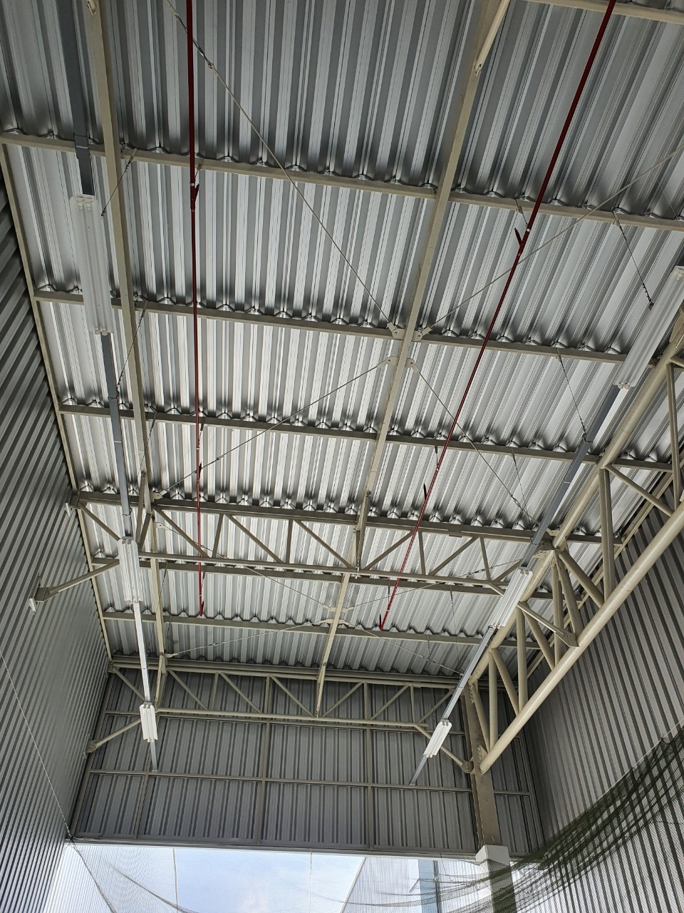 ติดตั้งข่ายกันนก จำหน่ายตาข่ายกันนก อย่างดี รับงานสั่งผลิตทุกขนาด ผสมสารป้องกันรังสียูวี