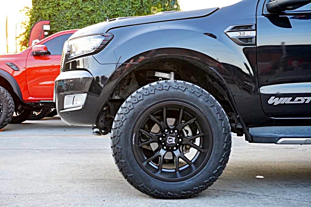 FORD RANGER WILDTRAK แต่งทรงเมกาที่ STEP9