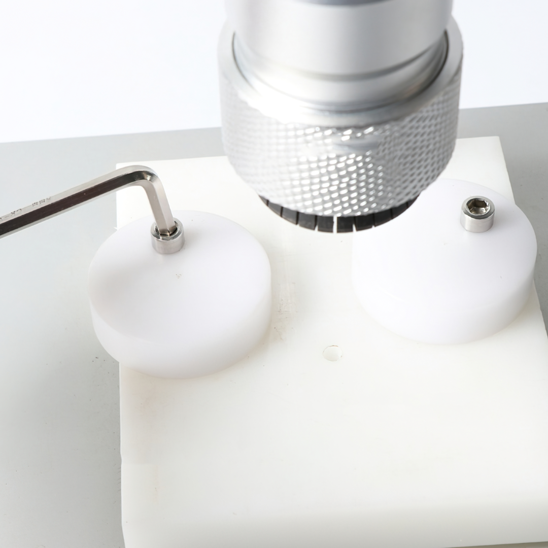 13935 เครื่องปิดขวดน้ำหอมสเปรย์ เครื่องปิดฝา แบบ มือโยก หนีบคอขวดน้ำหอม หนีบขวดยาฉีด