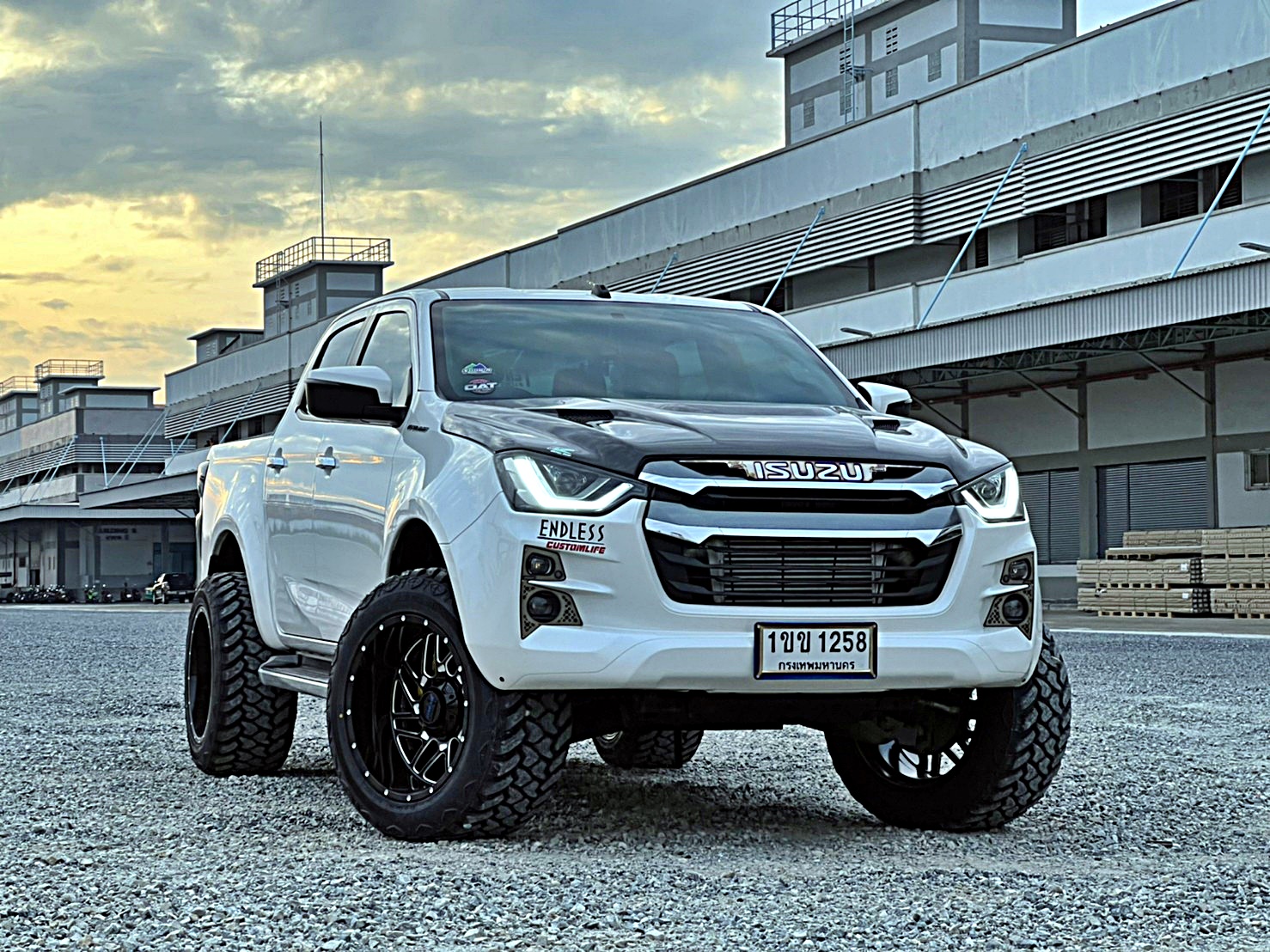 #จากตัวเตี้ยรถซิ่งสู่ตัวสูงทรงเมกา ที่ step9