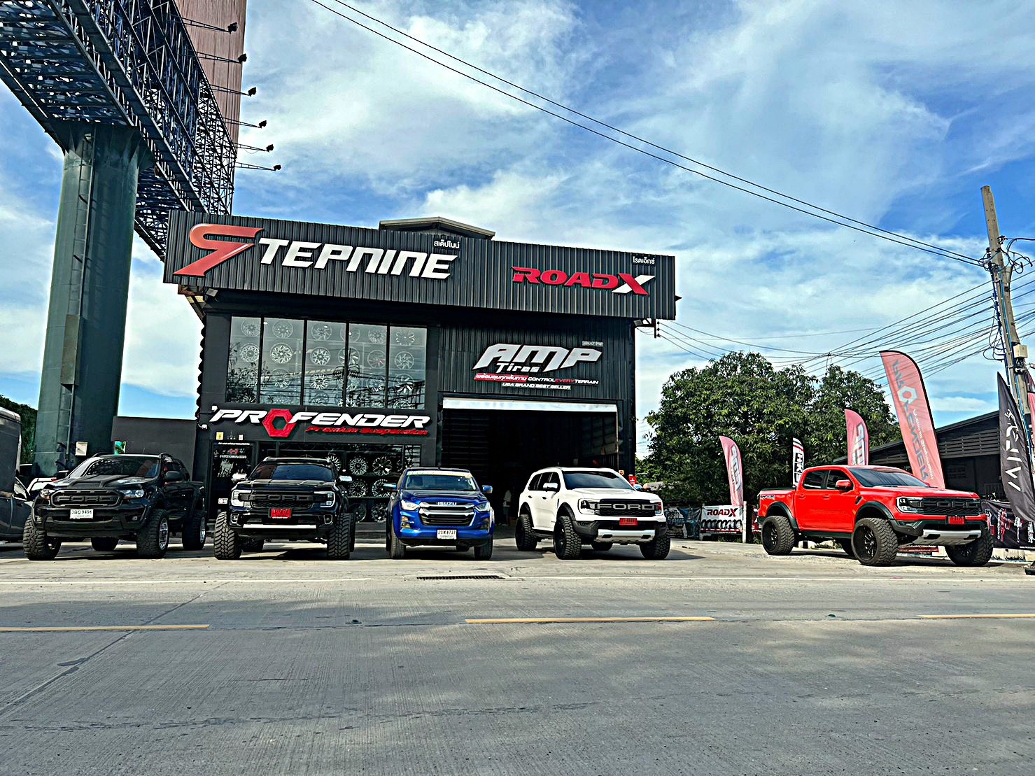 FORD EVEREST NEXTGEN ล้อแท้ HOSTILE H113 ที่ STEP9