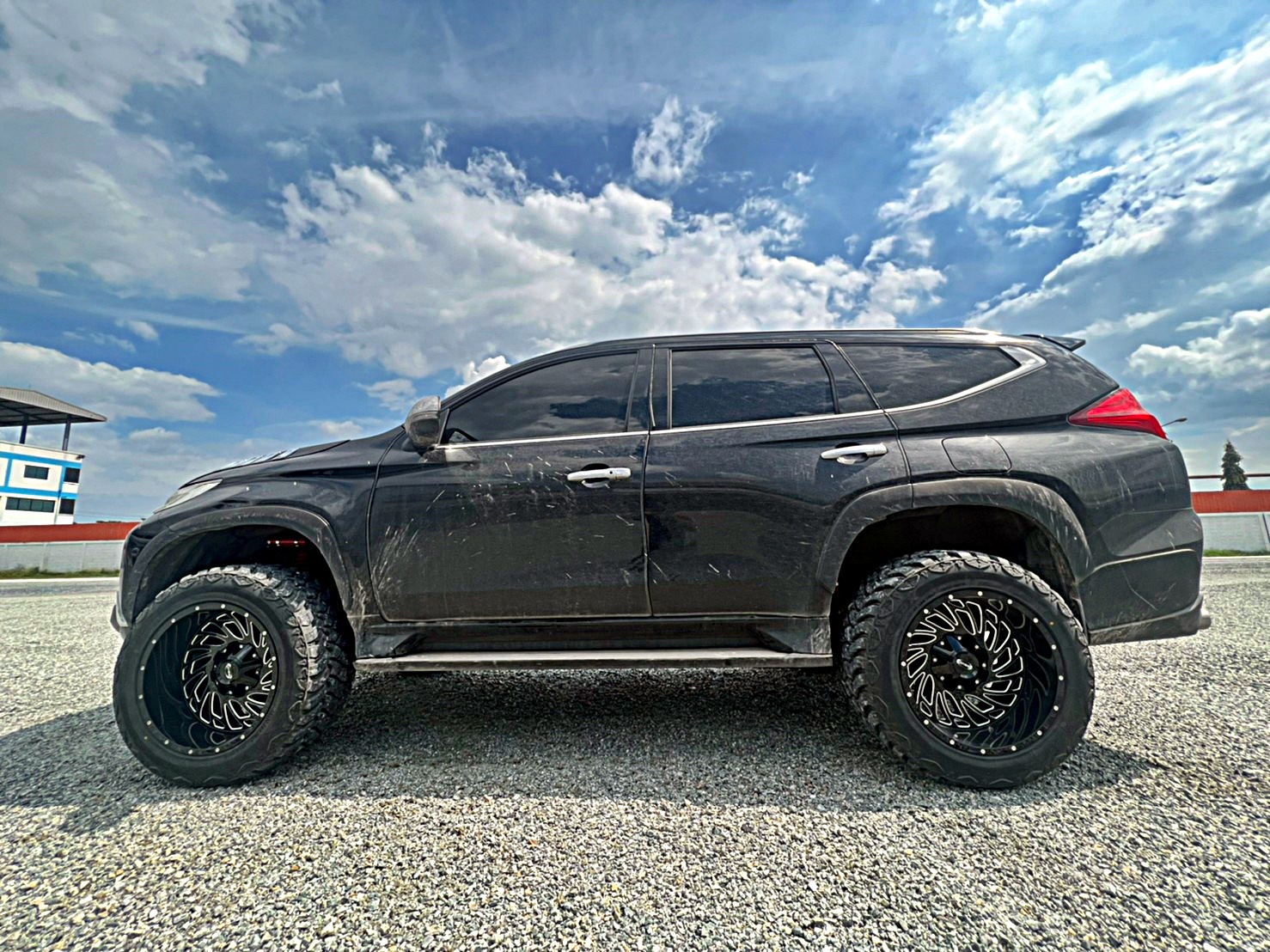 #PAJERO_ทรงเมกา ที่ STEP9