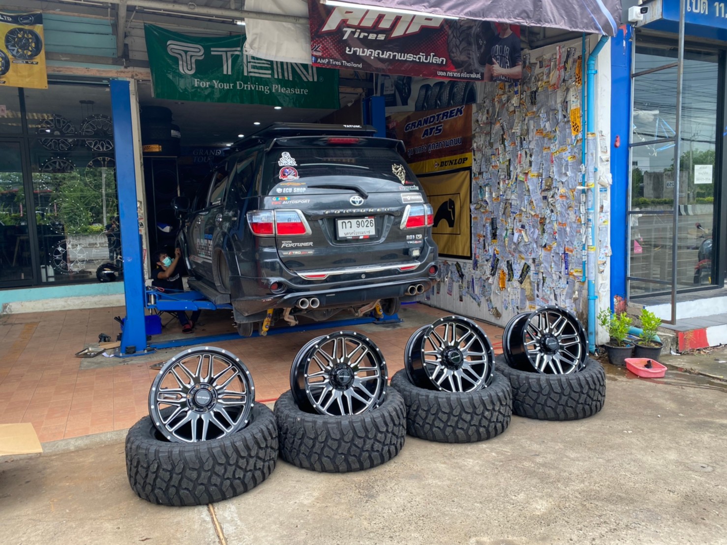 FORTUNER จัดทรงเมกาที่ STEP9