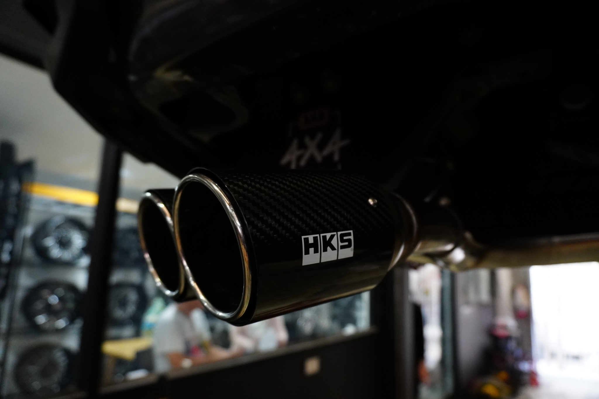 ท่อ HKS จากญี่ปุ่น Side muffler Twin Crb 𝙃𝙆𝙎 𝙇𝙀𝙂𝘼𝙈𝘼𝙓 TOYOTA REVO