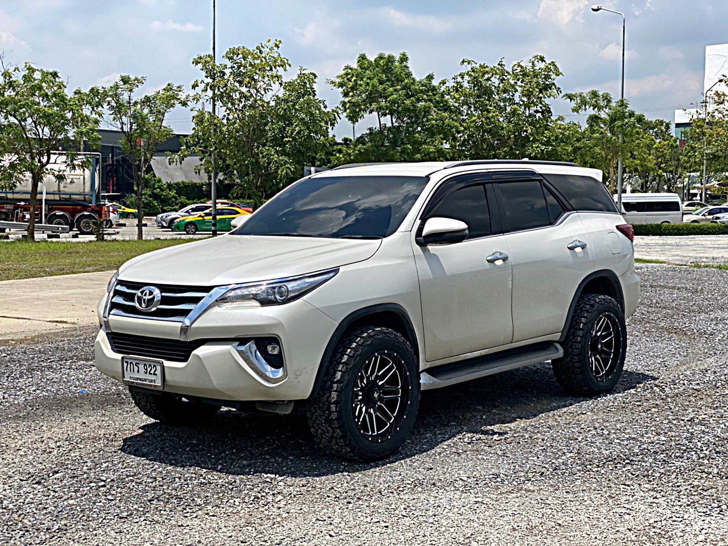 FORTUNER ล้อขอบ20 OFFROAD ที่ STEP9
