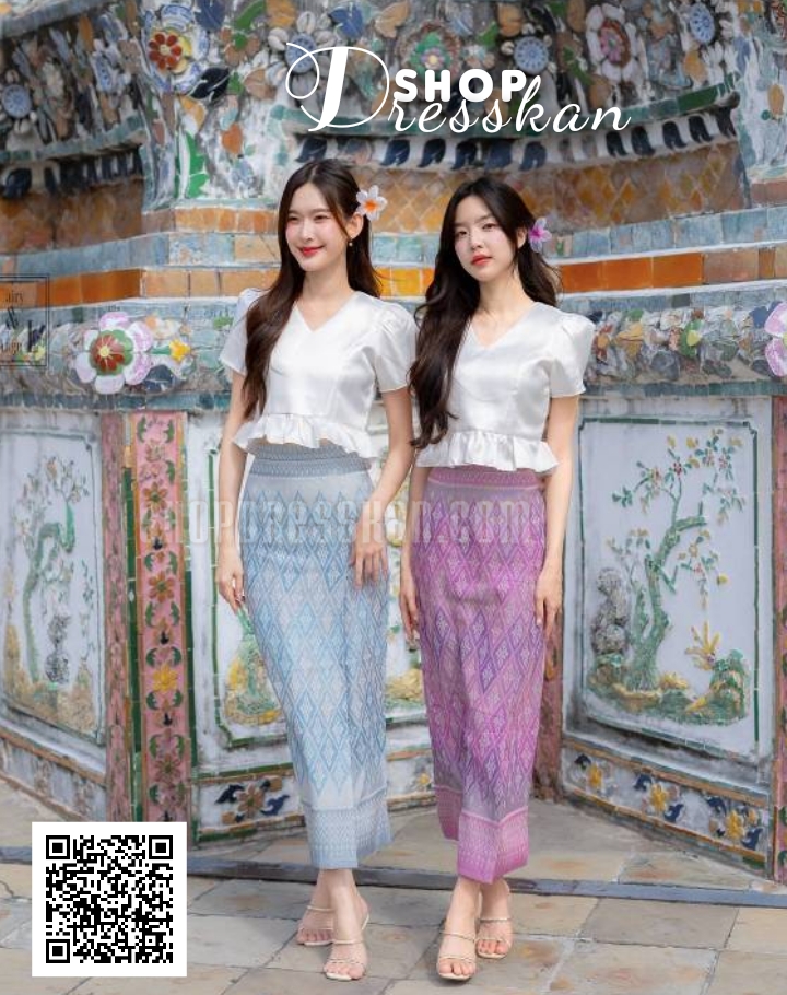 ❌หมดทุกสีทุกไซส์ค่ะ❌⭐ขุดเดรสผ้าไทยประยุกต์งานป้ายคุณภาพ :: [ S-M-L-XL ] ::เซ็ต 2 ชิ้น เสื้อผ้าไหมญี่ปุ่นเนื้อเงา แขนกลีบบัว ดีเทลเอวระบาย แมทเข้ากับกระโปรงยาวผ้าลายไทยผ่าหลัง ใส่สวยพรางหุ่น ซิปหลัง บุซับใน ใส่ออกงานสวยๆ