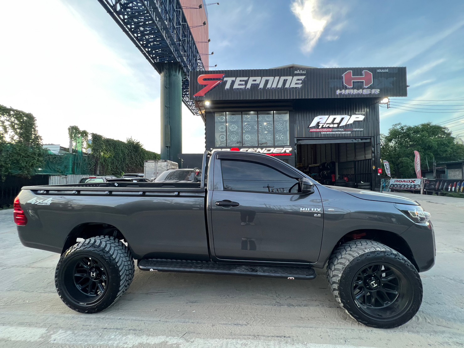 TOYOTA REVO หัวเดียว ทรงเมกา ที่ STEP9