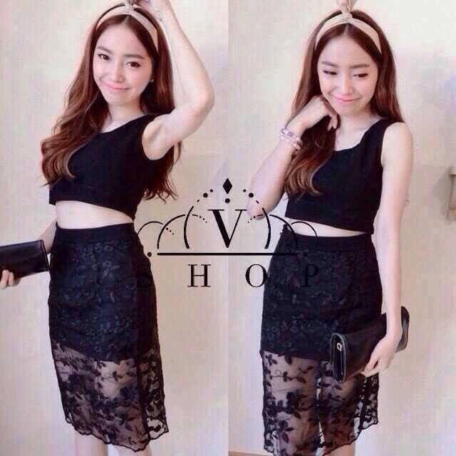 เสื้อกล้าม + กระโปรงลูกไม้