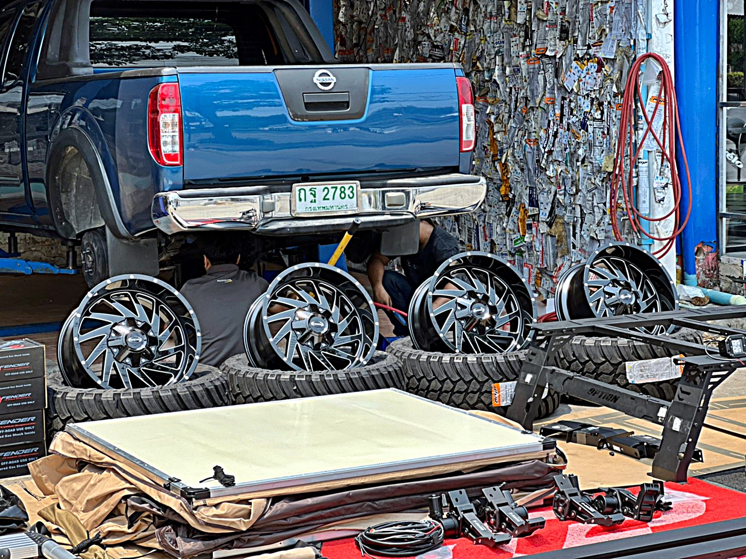 NISSAN_NAVARA_แปลงร่าง ทรงเมกา