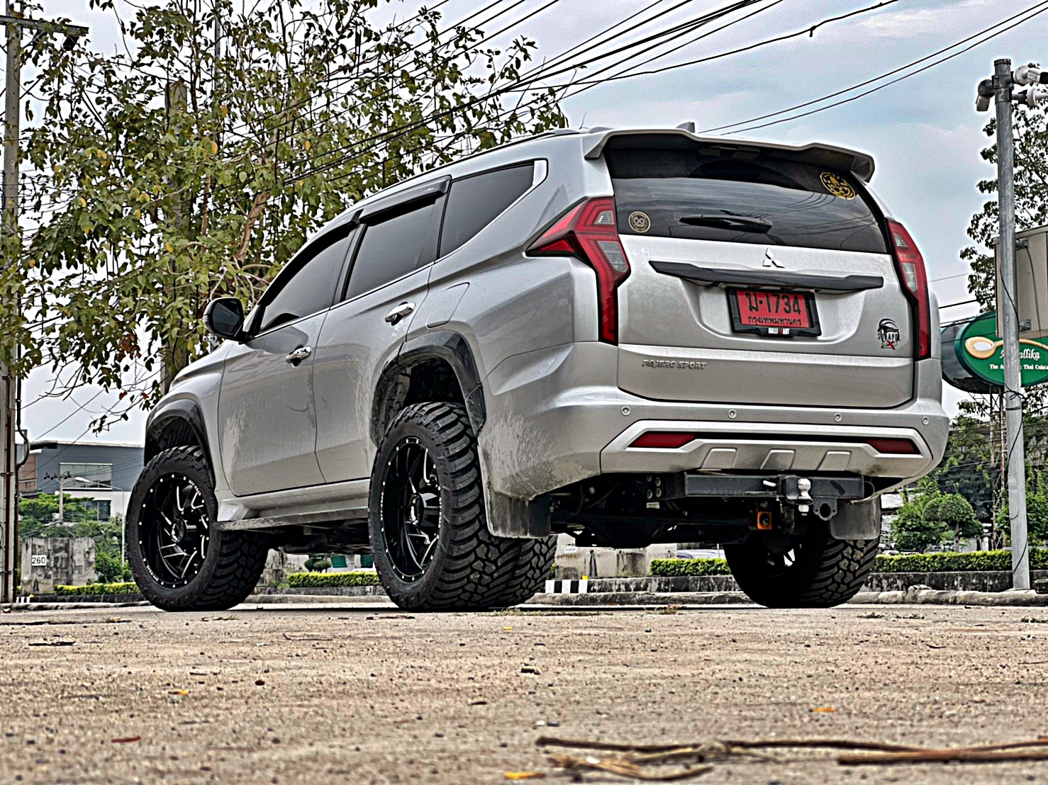 PAJERO ทรงเมกา ของพี่ปู_มลิกา_นักวอลเล่ย์_ทีมชาติไทย