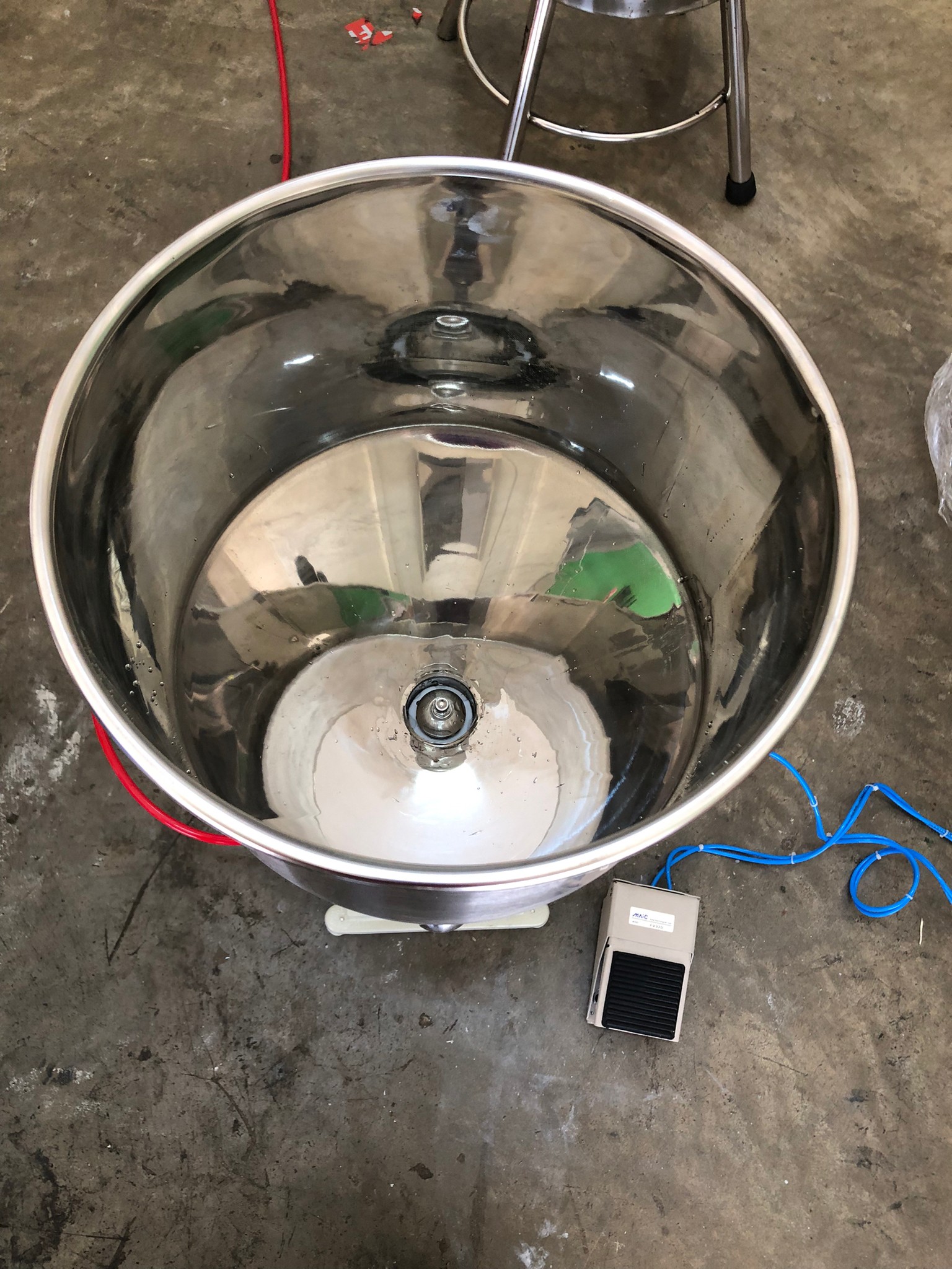 ✅(8593) เครื่องบรรจุครีมแบบปั้มลม 10กิโล (ต้องใช้ร่วมกับปั้มลม)A02 5-50ml