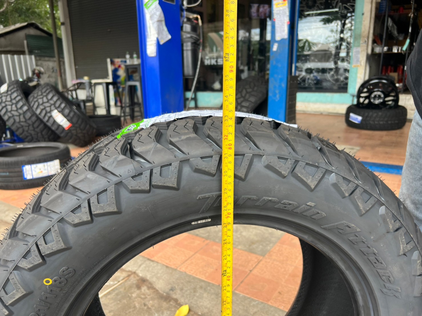 AMP ATA 305/55-20 ราคาถูก ที่ STEP9