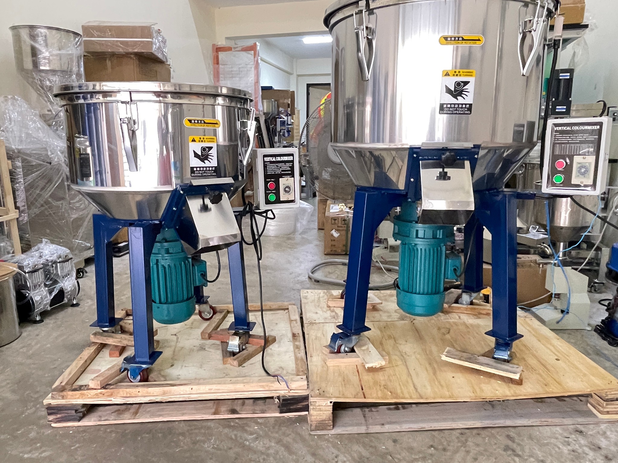 เครื่องผสมอเนกประสงค์ ผสมอาหาร ผสมยา ผสมเม็ดพลาสติก และอื่นๆ MM1 stainless steel mixer