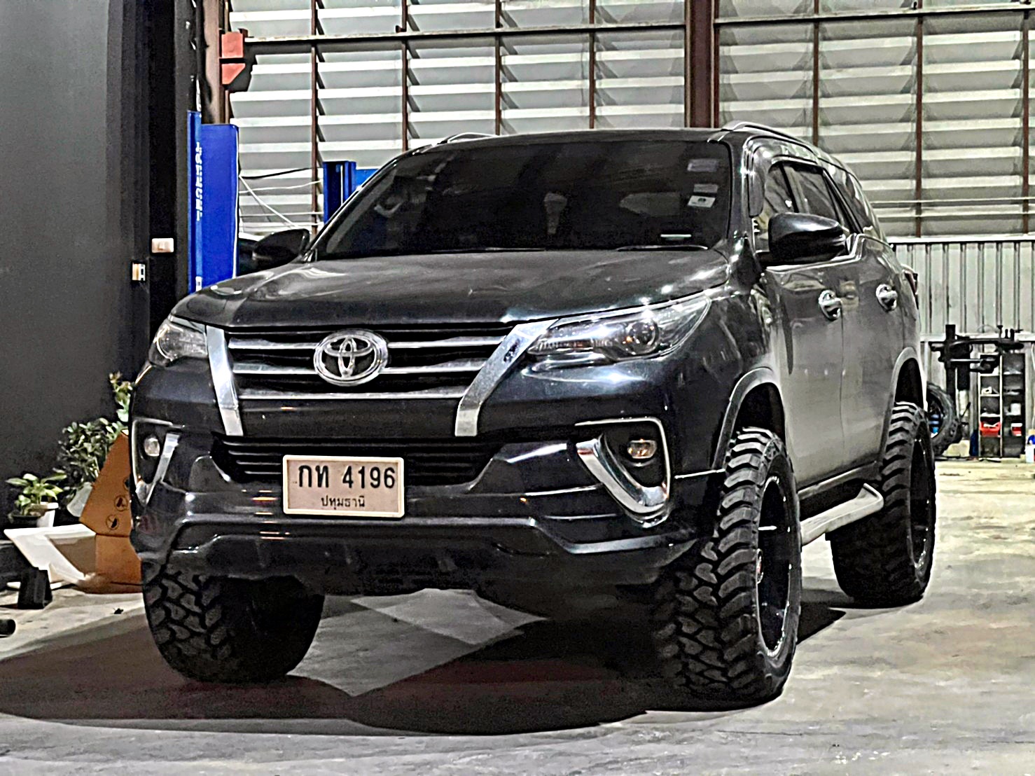 TOYOTA_FORTUNER_จองคิวมาจากปทุมธานี ทำทรงเมกาที่ STEP9