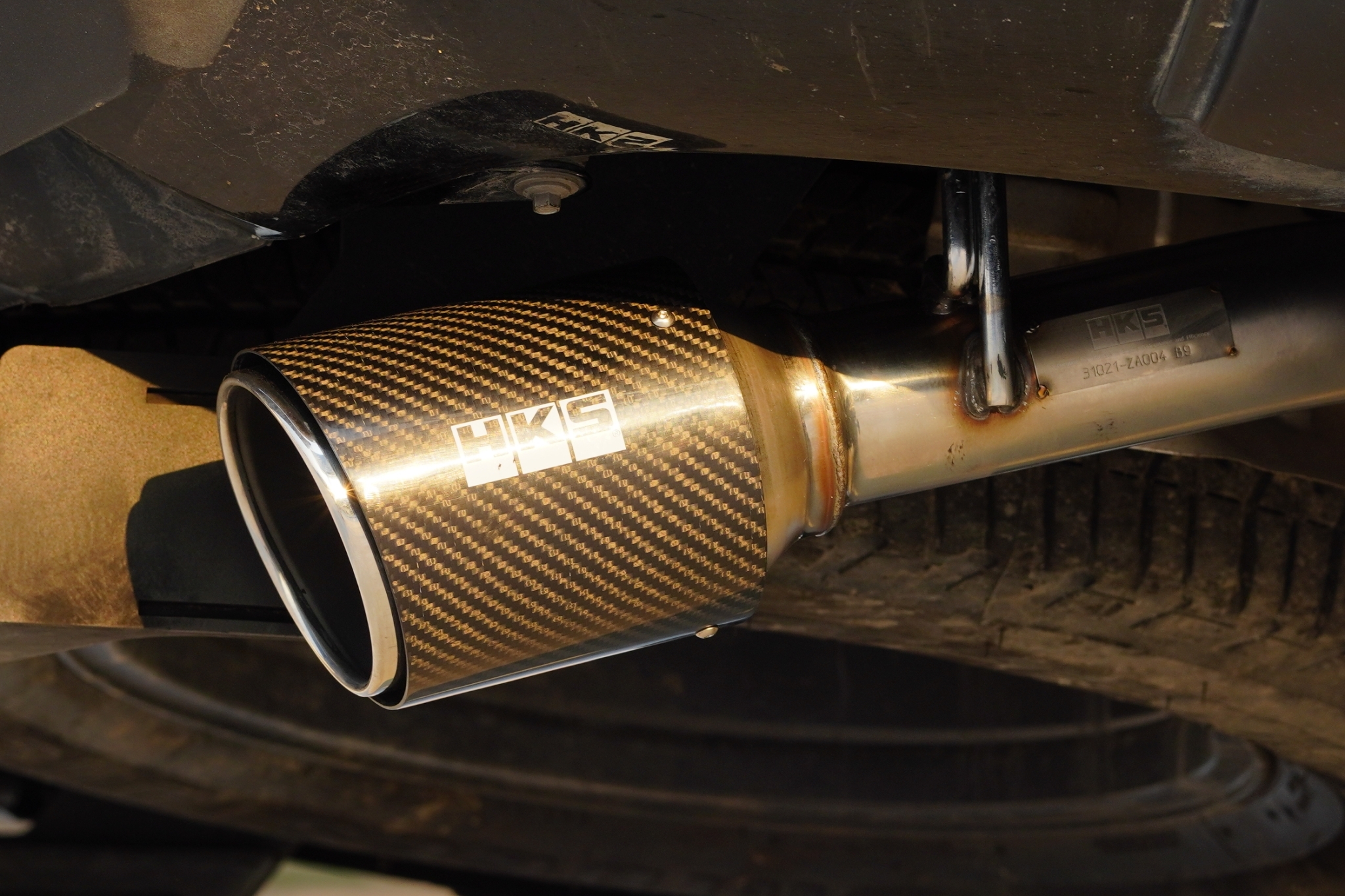 ติดตั้งเรียบร้อย ท่อ HKS จากญี่ปุ่น Carbon TAIL (Single) 𝙃𝙆𝙎 𝙇𝙀𝙂𝘼𝙈𝘼𝙓 𝙁𝙊𝙍𝘿 𝙀𝙑𝙀𝙍𝙀𝙎𝙏 ท่อเด